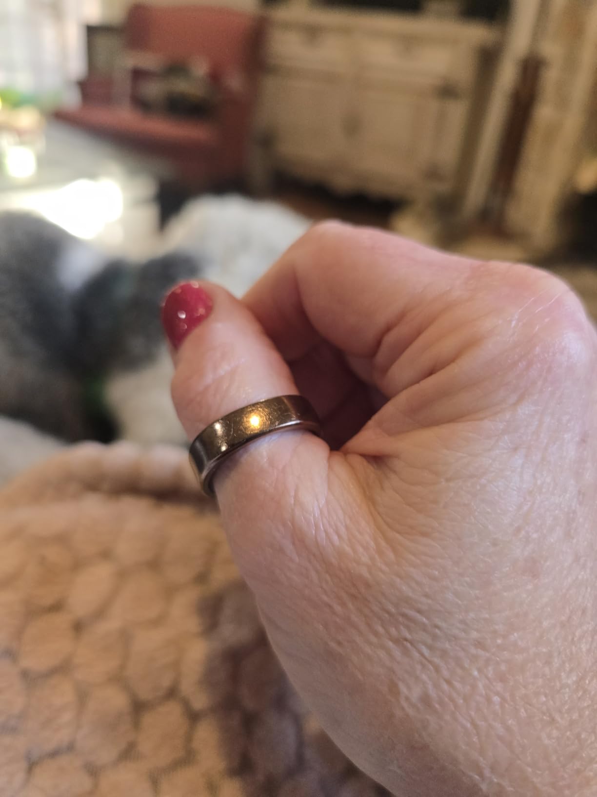 RingConn Gen 2 Air, Ultra-Thin AI Smart Ring, 10-Day Battery Life, Fitness/Sleep/Stress/HR Tracker for Women&Men, No App Fee for Standard Features, iOS & Android Compatible - Customer Photo 1