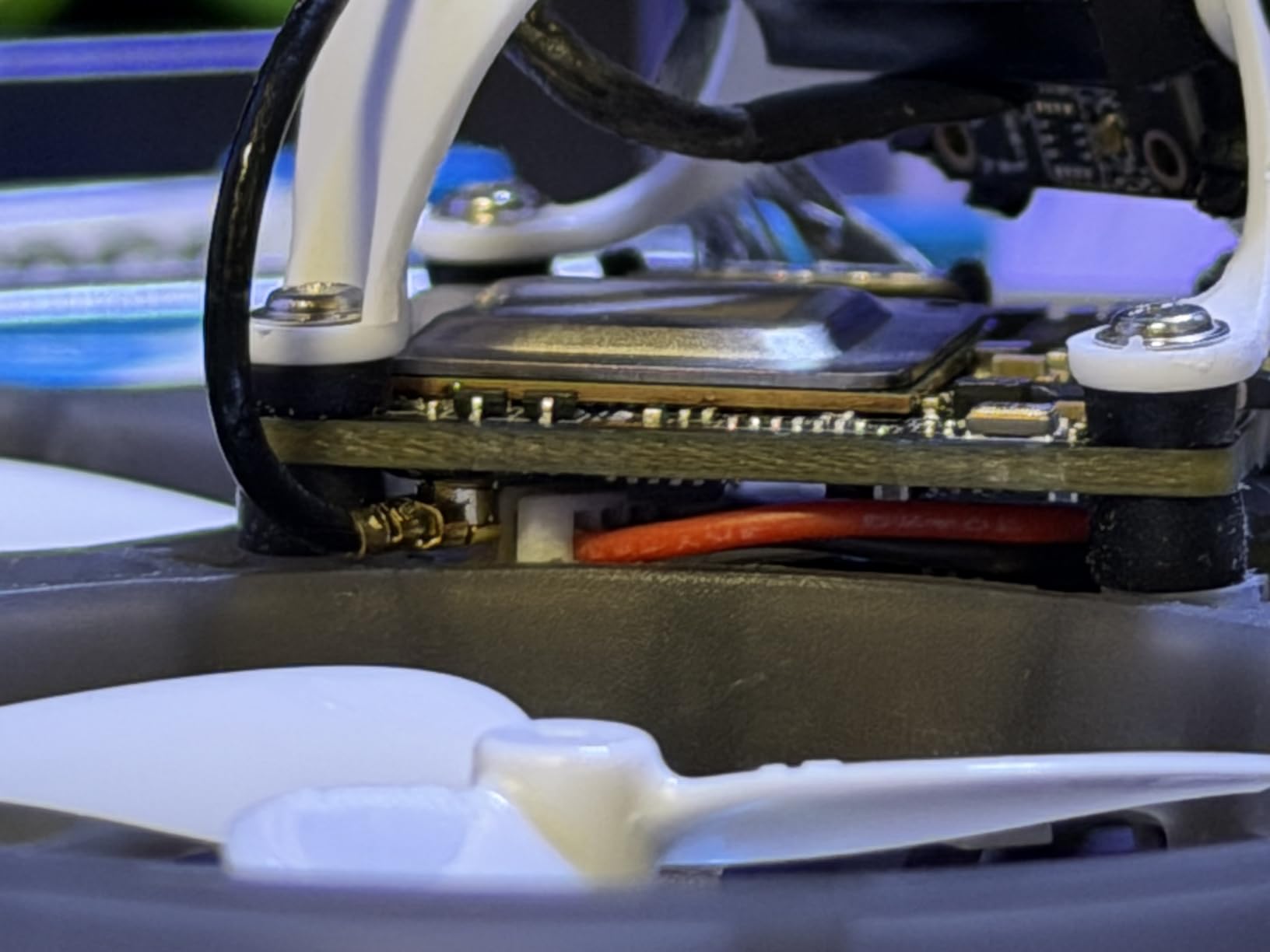 BETAFPV Meteor75 Pro Brushless Whoop Quadcopter with Matrix 1S 3IN1 HD FC, 1102 22000KV Motor, 45mm 3-Blade Prop Compatible for O4 Air Unit for FPV Filmmakers Enthusiasts Flight Indoor Outdoor - PNP customer photo 1