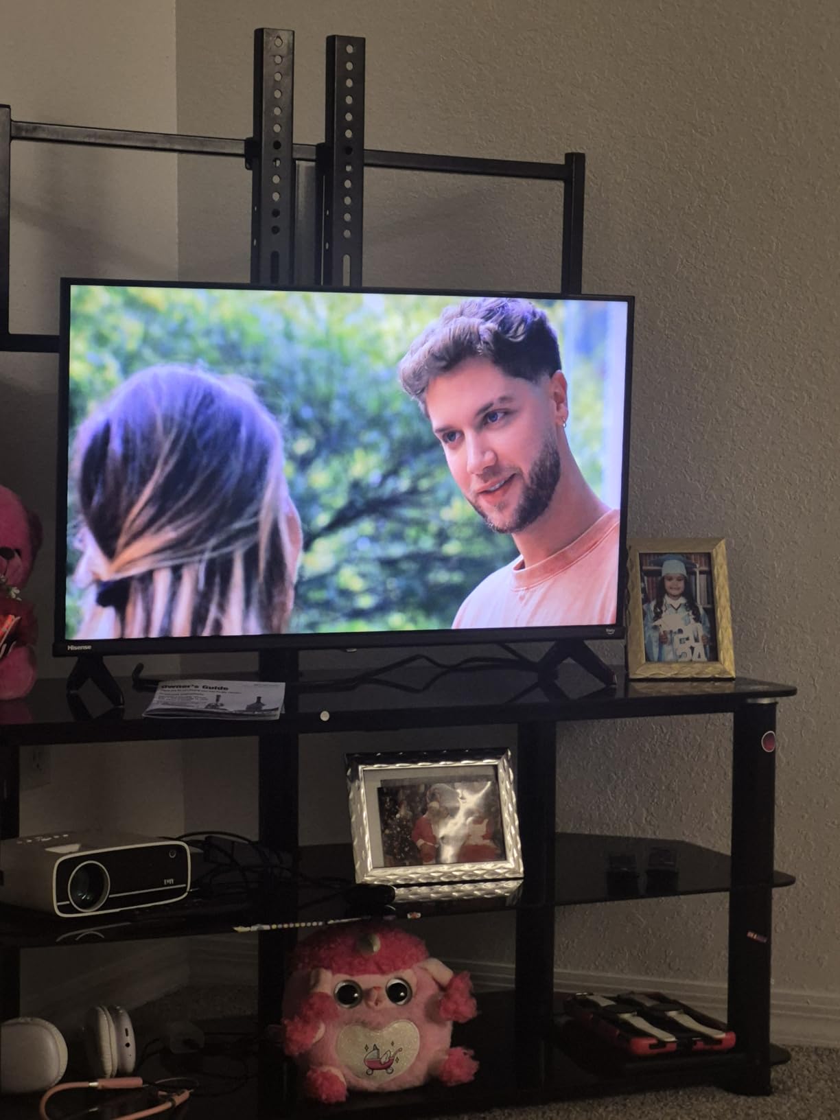 Hisense 40-Inch Class A4 Series FHD 1080p Smart Fire TV (40A4NF, 2025 Model) - DTS Virtual: X, Slim Bezel Design, Alexa Built in, Streaming TV, Black - Customer Photo 2