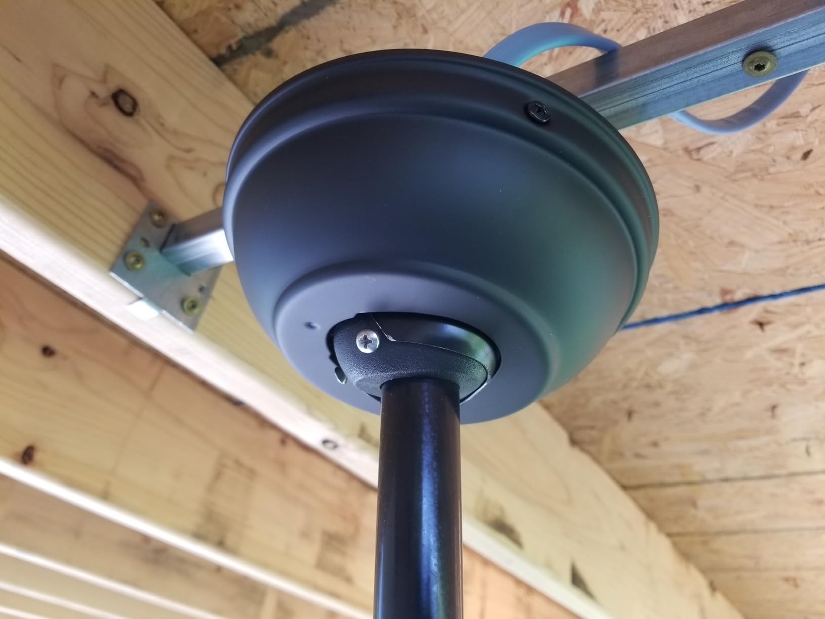 Hunter - Cassius Indoor/Outdoor Ceiling Fan, Wall Control, 60-inch, Casual-style, 4-speed DC Motor, Energy Star, 52979 - Customer Photo 2