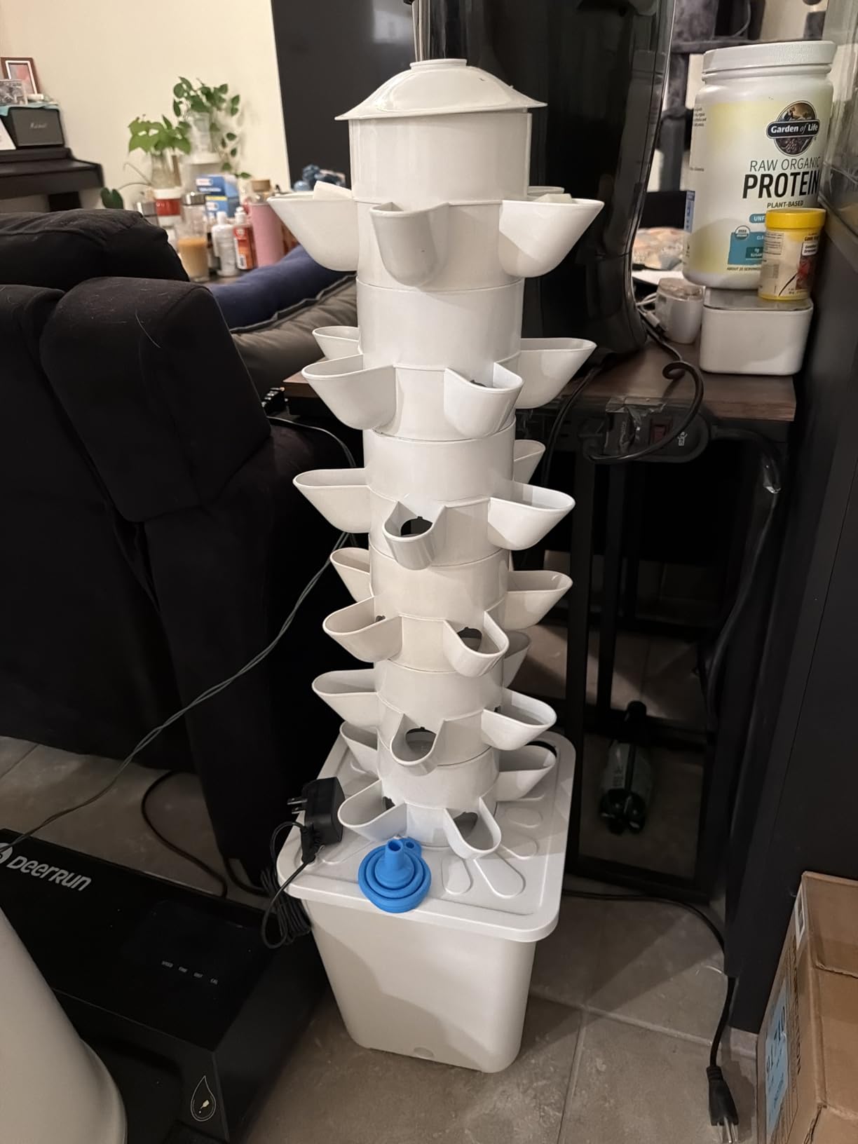 Hydroponics Tower Indoor Growing System Vertical Garden Planter Indoor Smart Garden Kit with Pump and Movable Water Tank Vegetable Plant Gift for Gardening Lover (35-Plants) customer photo 1