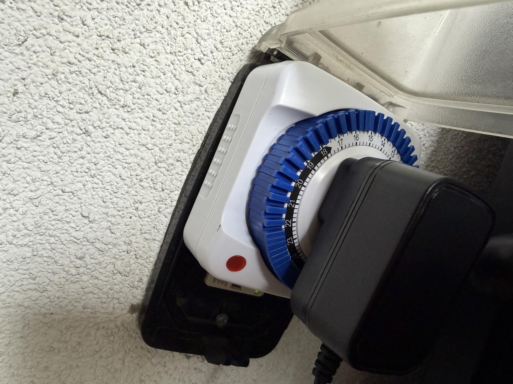 Hydroponics Tower Indoor Growing System Vertical Garden Planter Indoor Smart Garden Kit with Pump and Movable Water Tank Vegetable Plant Gift for Gardening Lover (35-Plants) customer photo 2