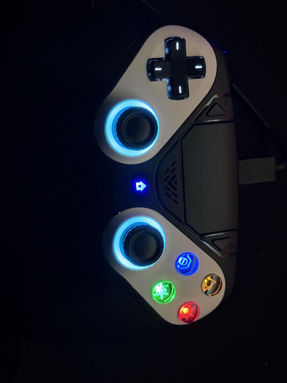 Gamrombo LED Wireless Controller for PS5 - Customer Photo 3