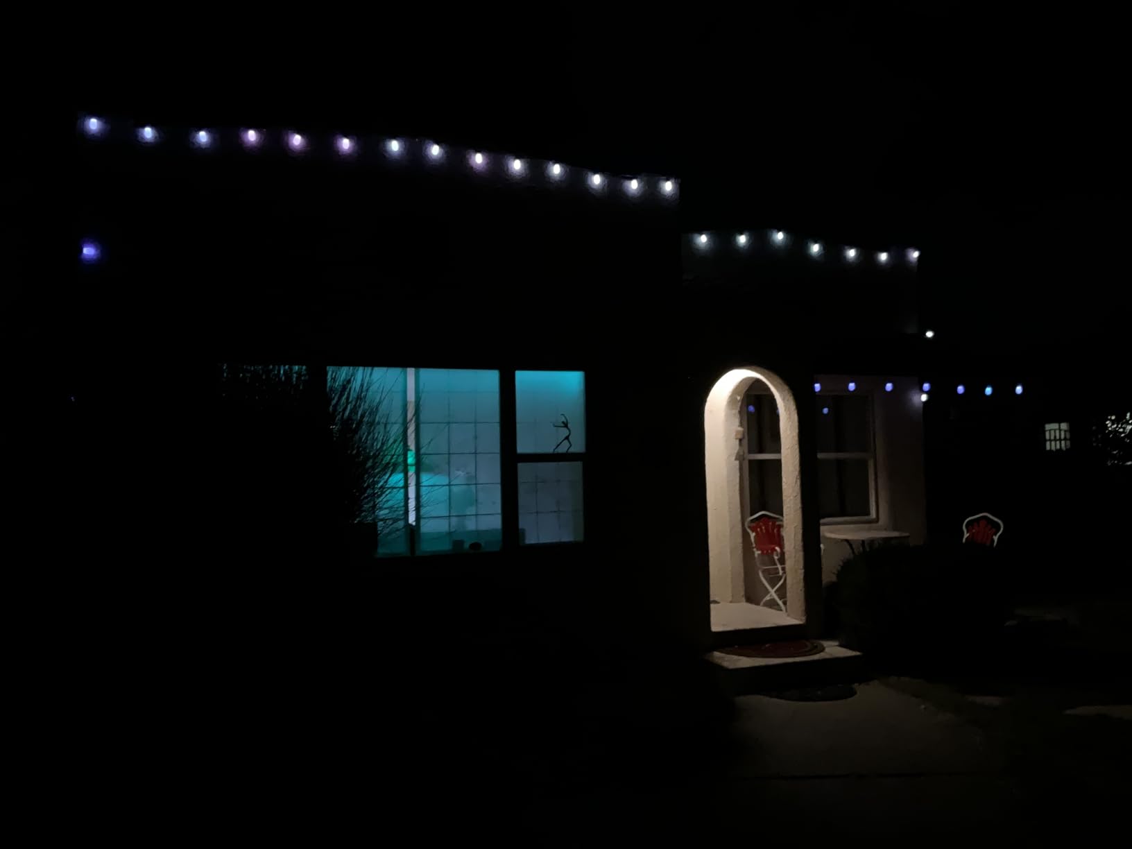 Govee S14 Bulb Outdoor String Lights 2, 96ft Smart RGBIC Warm White Patio Lights with 15 LED Bulbs, 111 Scene Modes for Outdoor Decor, Upgraded IP66 Compatible with Alexa, Google, Matter, APP Control - Customer Photo 1