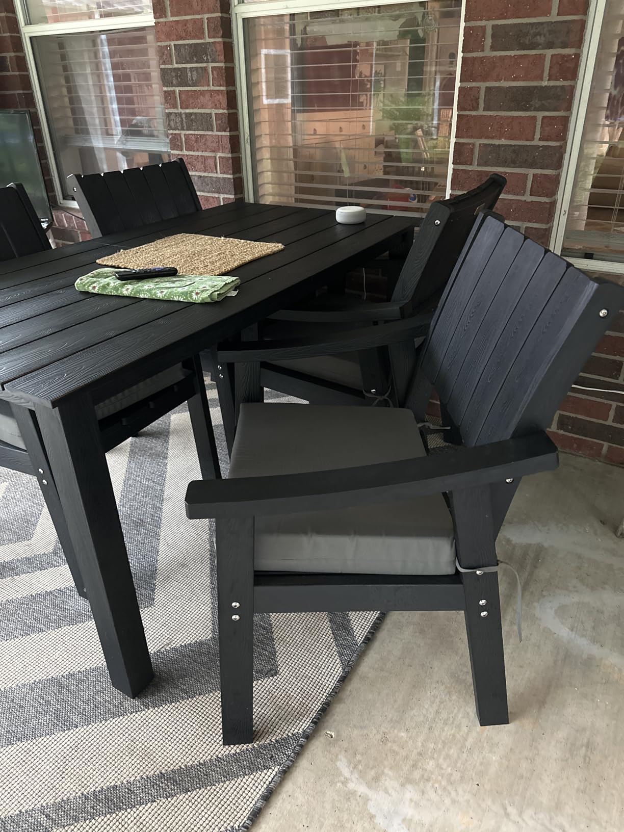 ZHUSI Patio Table and Chairs Set, Outdoor Table and Chairs,HDPE Outdoor Dining Set with Umbrella Hole for Backyard, Poolside - Customer Photo 2