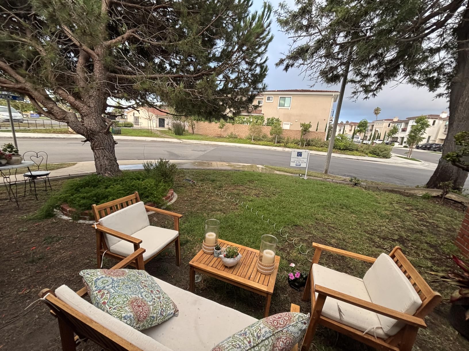 Devoko Patio Furniture 4 Piece Acacia Wood Outdoor Conversation Sofa Set with Table & Cushions Porch Chairs for Garden, Deck, Backyard, Natural - Customer Photo 2