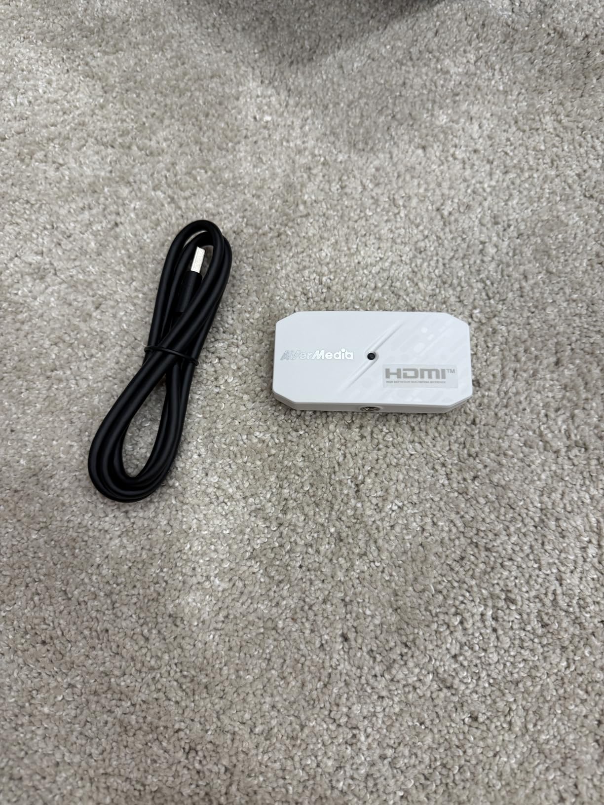 AVerMedia 4K60 HDMI Capture Card for DSLR, Camcorder, Action Camera, Low Latency for Live Streaming & Video Conferencing on OBS, Zoom, Twitch, Compatible with Win11, Mac, iPad - CamStream 4K BU113G2 - Customer Photo 1