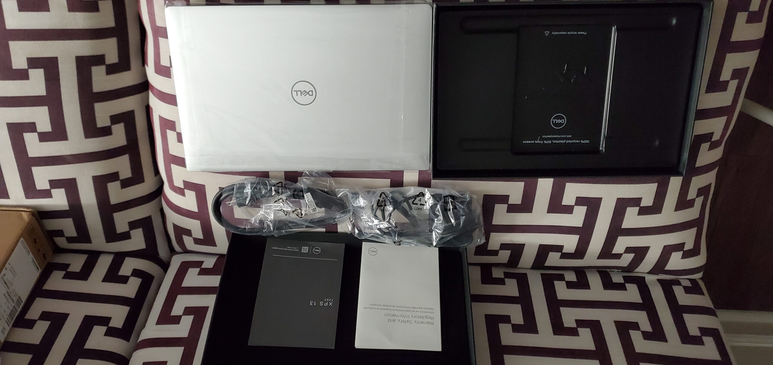 New XPS 13 9350 Business Laptop AI Copilot+ PC (13.4