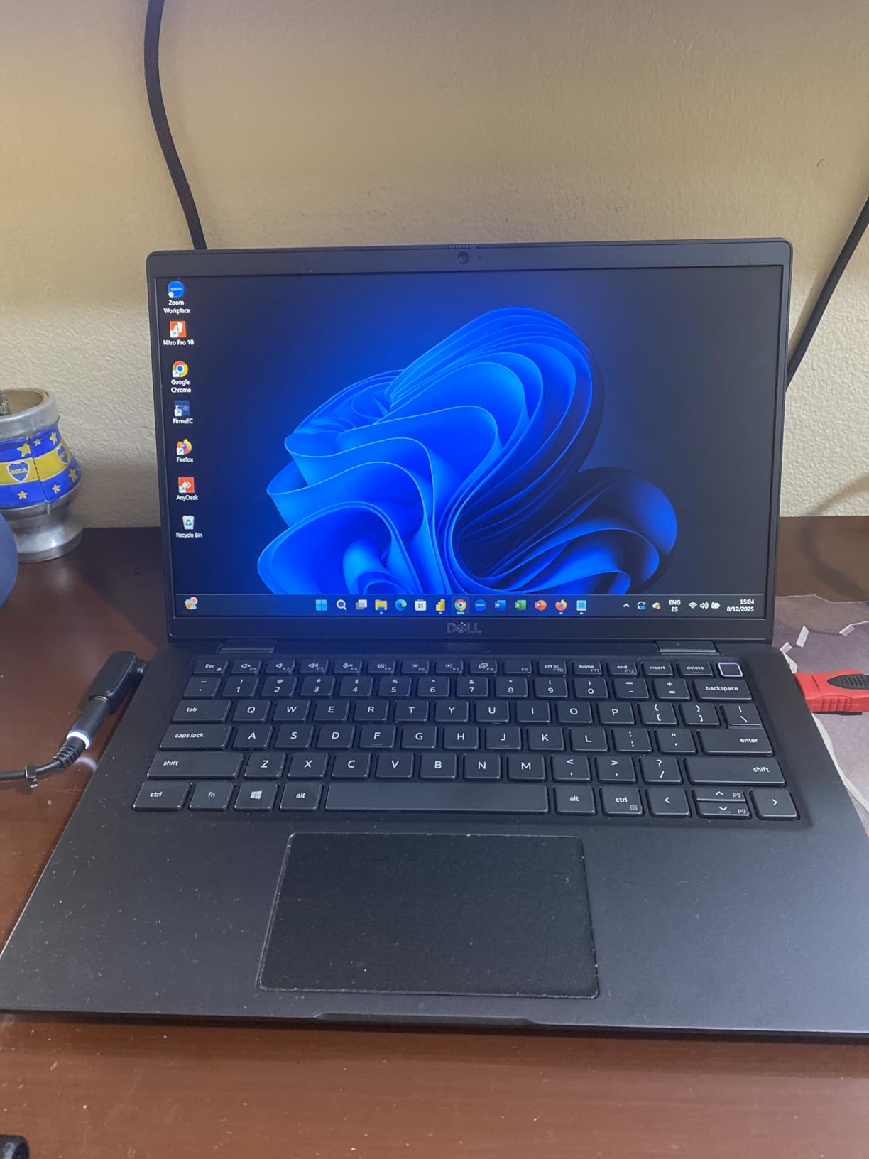 Dell 7400 Latitude Laptop 14