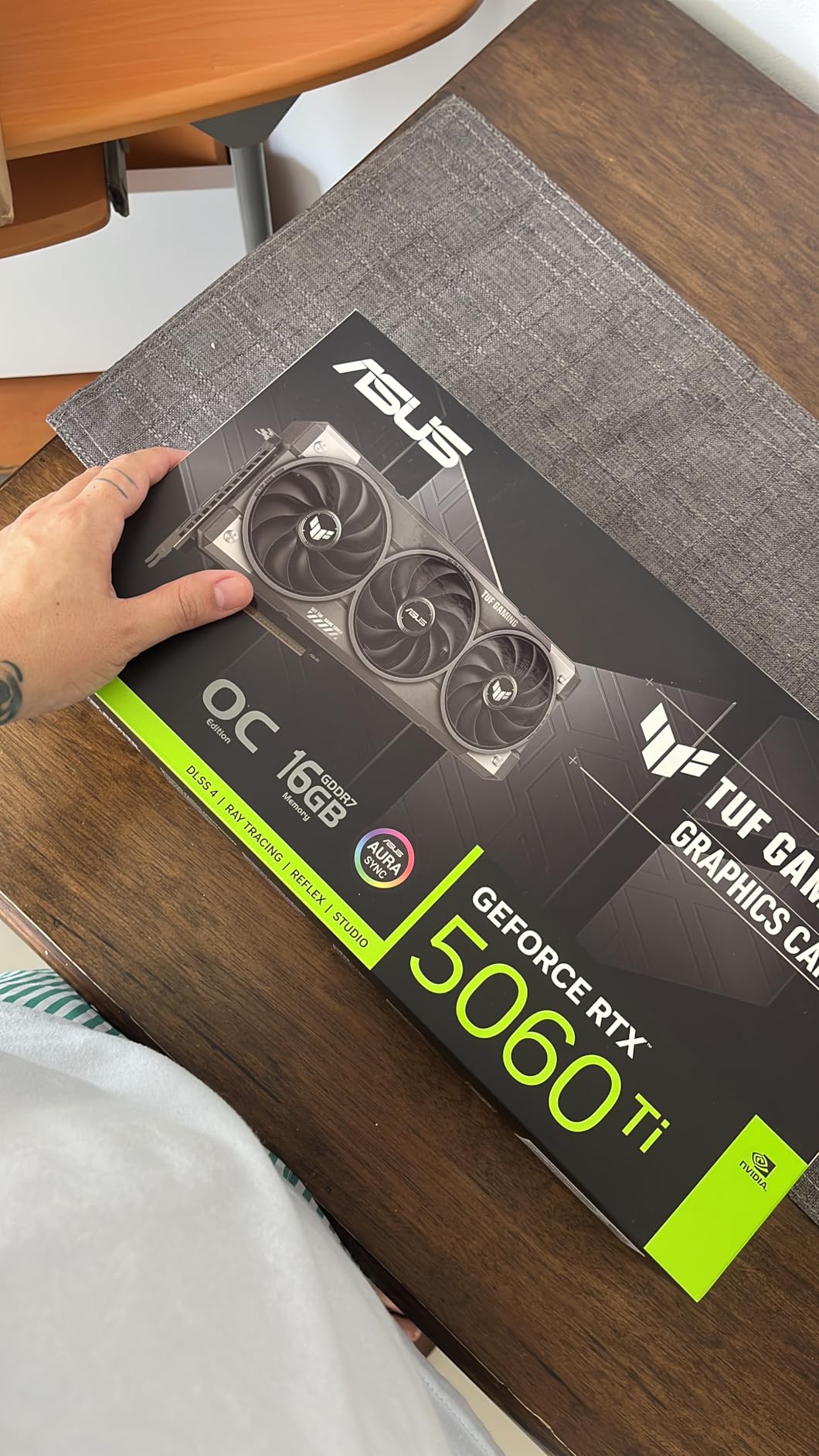 ASUS The SFF-Ready Prime GeForce RTX 5060 Ti 8GB GDDR7 OC Edition Graphics Card (PCIe 5.0, 8GB GDDR7, HDMI/DP 2.1, 2.5-Slot, Axial-tech Fans, Dual BIOS) - Customer Photo 2