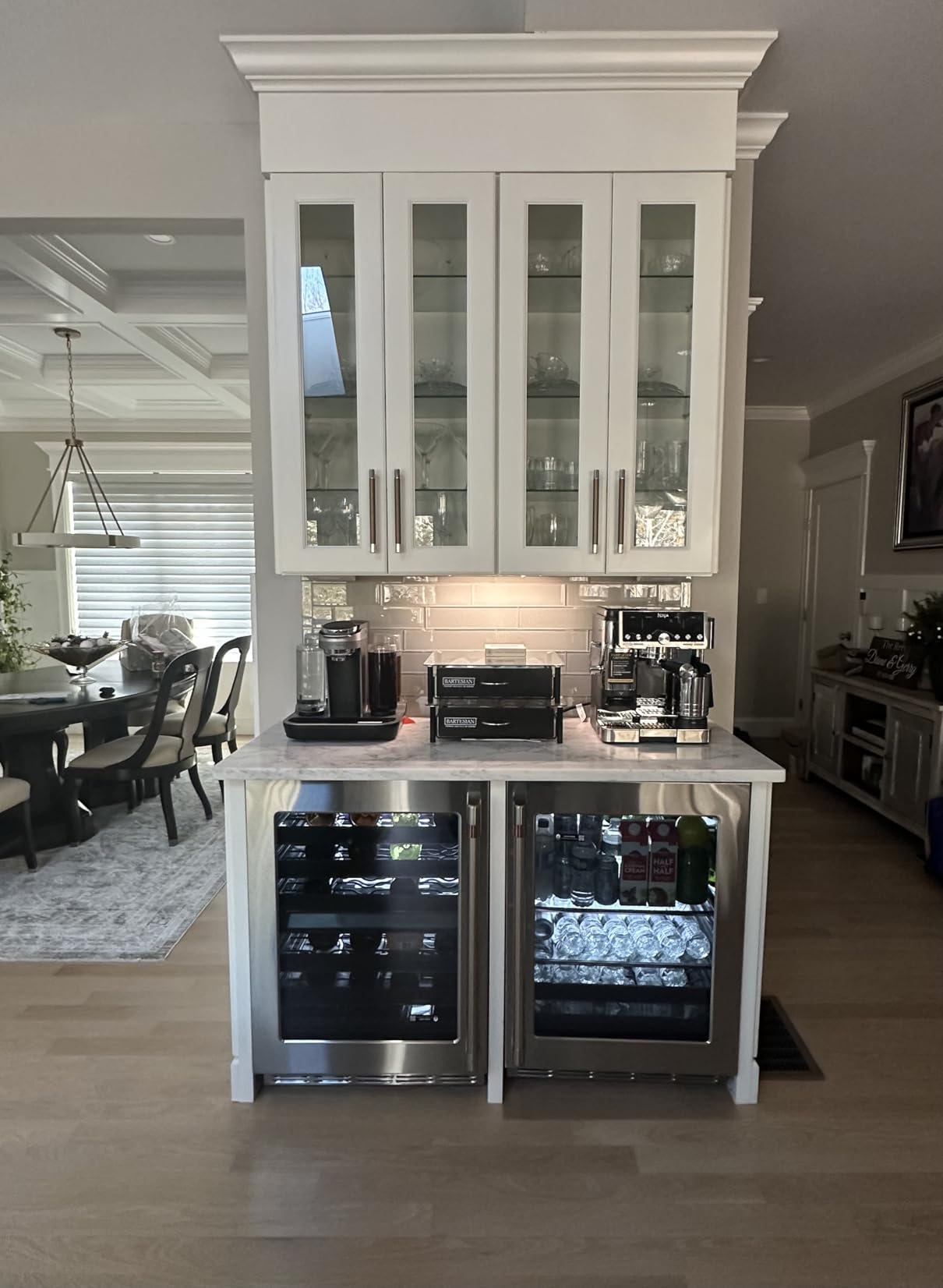 Ninja Luxe Café Pro Series, Espresso Machine, Drip Coffee, Cold Brew, Hot Water, Integrated Tamper, Built-in Grinder, Hands-Free Frother for Cappuccinos, Lattes, Americanos, Dairy or Non-Dairy, ES701 - Customer Photo 1