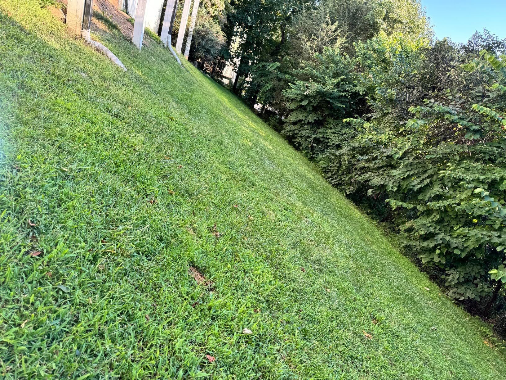 ANTHBOT Genie600 Robot Lawn Mower - NO Wire, Full Band RTK+4-Eye Vision Robotic Lawnmower for 1/4 Acre, Auto Mapping, Multi-Zone Management, Accurate Obstacle Avoidance, Intelligent Path Planning - Customer Photo 1