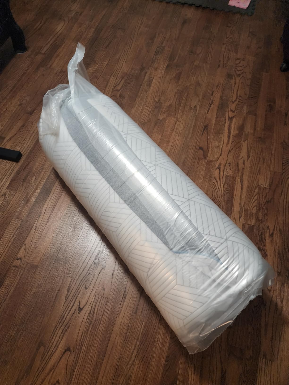 FATHOM Medium California King Mattress 12 Inch Memory Foam Mattress Cal King Bed in a Box for Back Pain Relief and Cool Sleep with Gel Foam and Removeable Fiberglass Free Cover, CertiPUR-US Certified - Customer Photo 1