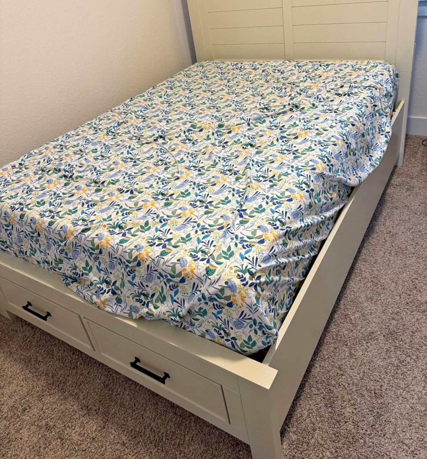 Zentilla 12 Inch Queen Mattress in a Box, Hybrid Cooling Gel Memory Foam & Pocketed Coils, Medium Firm, CertiPUR-US Certified, Pressure Relief, Motion Isolation - Customer Photo 2