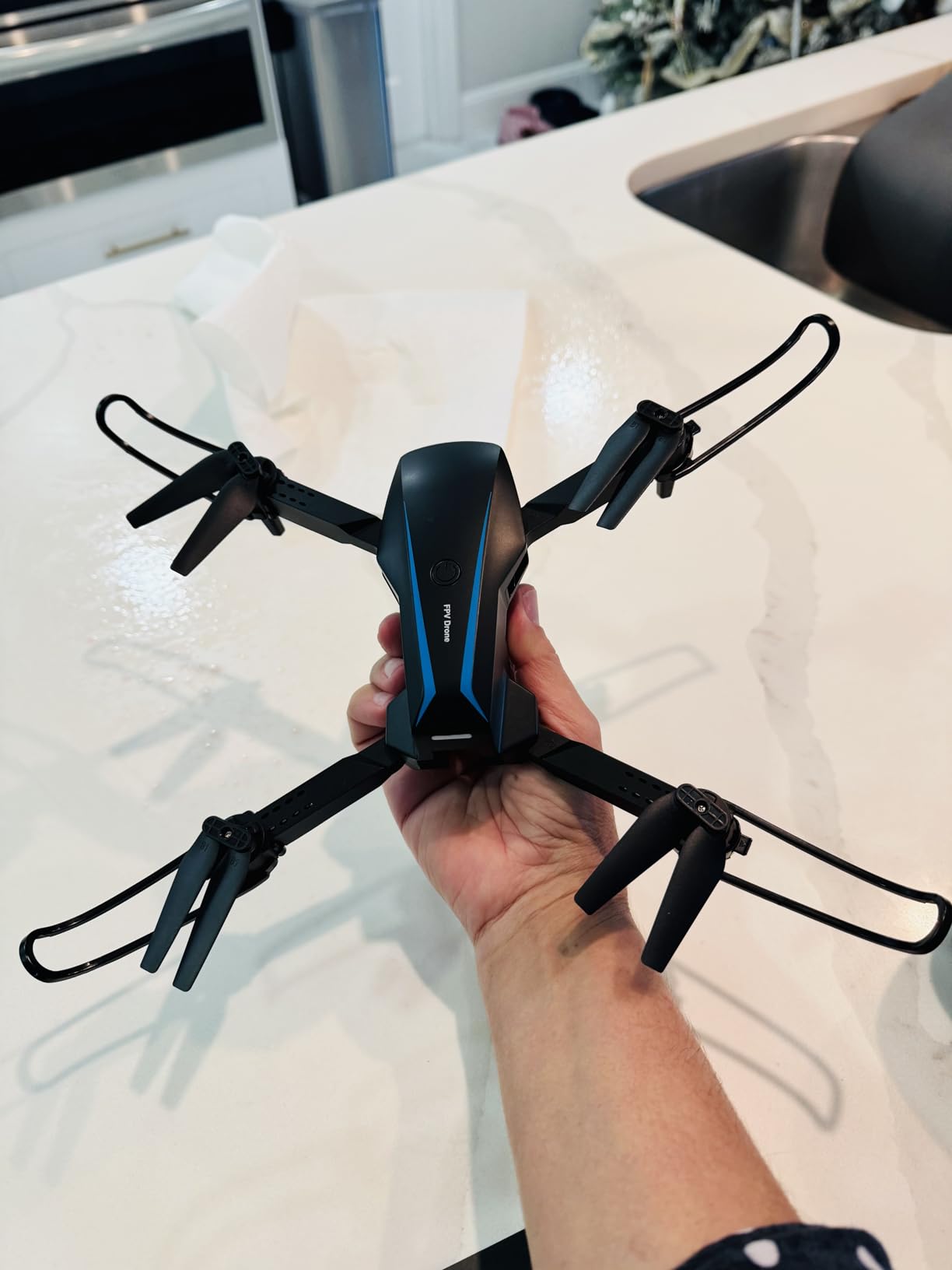 Drone with Camera - Drones for Adults, with 2 Batteries, Carrying Case, Propellers, 1080P HD Foldable Drone with Stable Hover, Trajectory Flight, Gravity Control, One Key Take Off/Land, 3D Flip customer photo 2