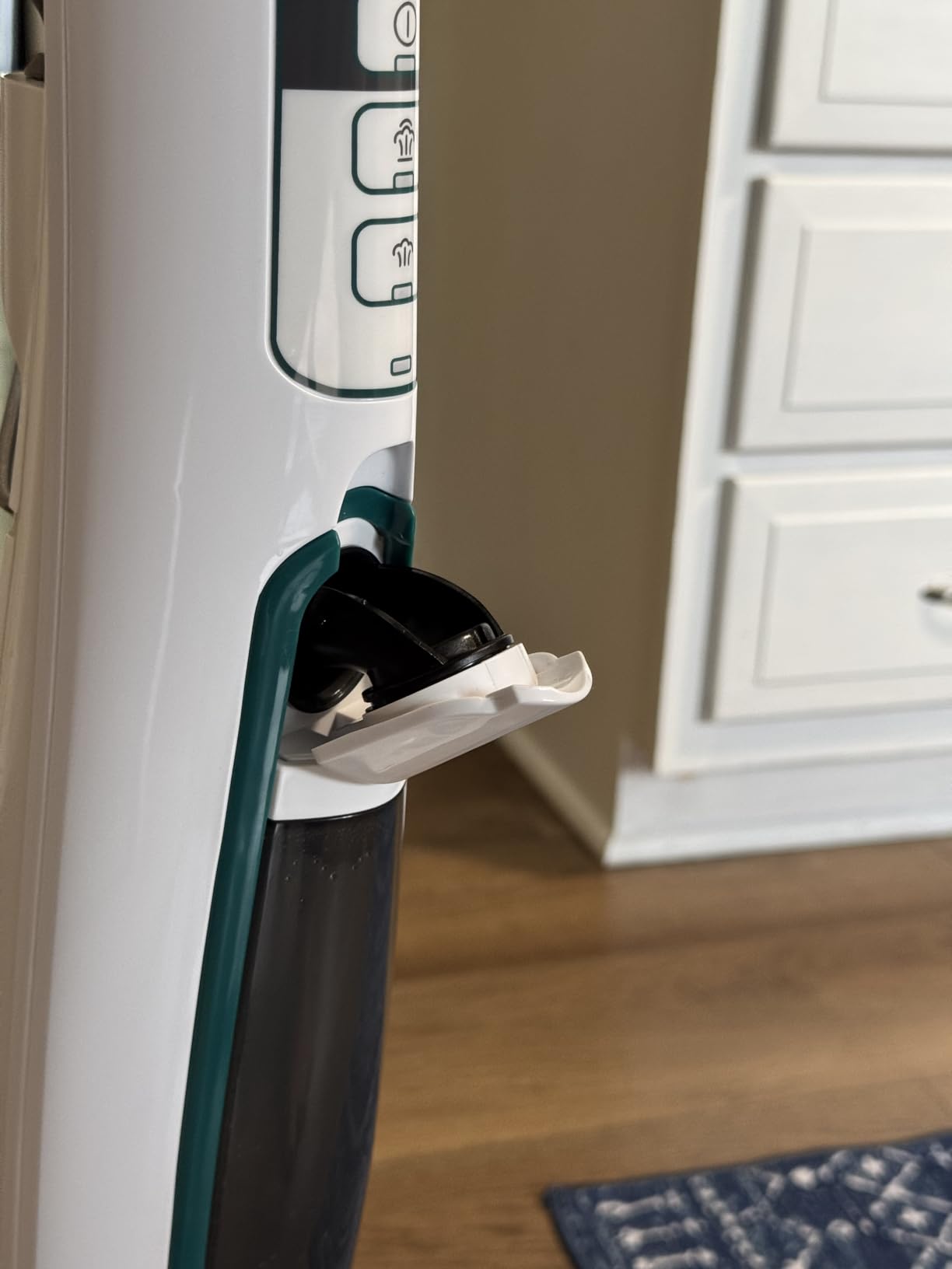 Kenmore SM2060 S200 Series Steam Mop for Floor Cleaning with Easy Scrubber & 2pcs Washable Pads, 2 Modes, Quick-Heating, Lightweight for Hardwood and Tile - Customer Photo 2