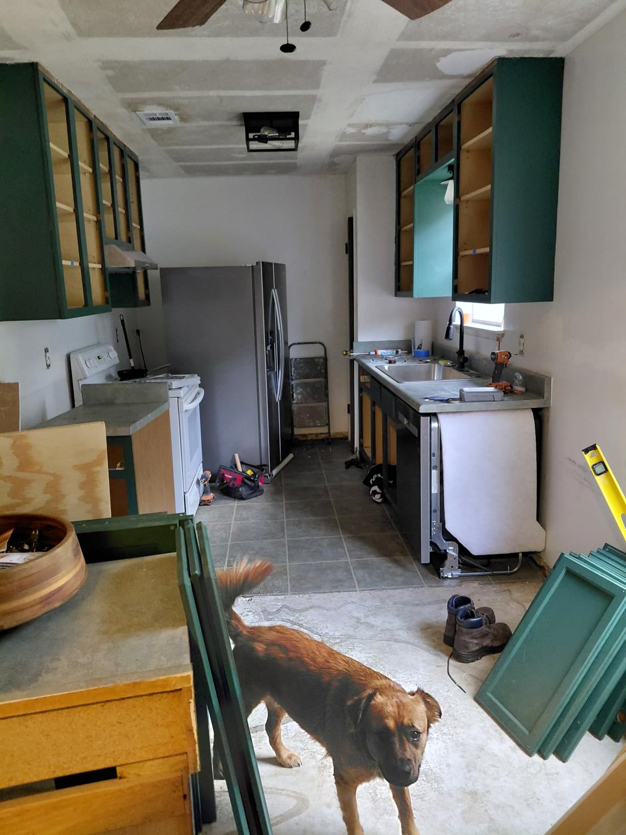 Art3d 10-Sheet Heavy-Duty Peel and Stick Backsplash, Waterproof Wall Tiles Stick on Kitchen Backsplash Living Space, Beige & White - Customer Photo 4