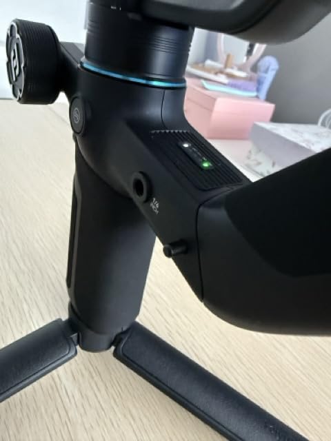 FeiyuTech SCORP Mini-3-Pro Gimbal Stabilizer for Camera Mirrorless/Compact/Action Cameras,Smartphone,18m AI Tracking,Detachable Remote Handle,4.4lbs Payload,3-axis Gimbal for Canon Sony Nikon - Customer Photo 2