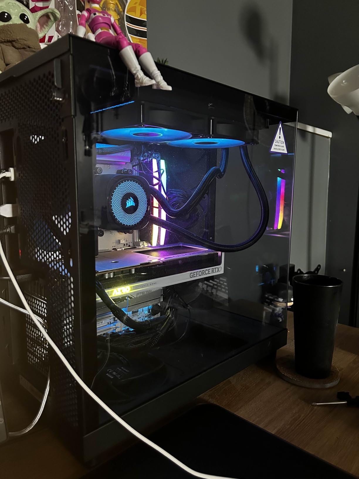 GIGABYTE GeForce RTX 5060 AERO OC 8G Graphics Card, 8GB 128-bit GDDR7, PCIe 5.0, WINDFORCE Cooling System, GV-N5060AERO OC-8GD Video Card - Customer Photo 1