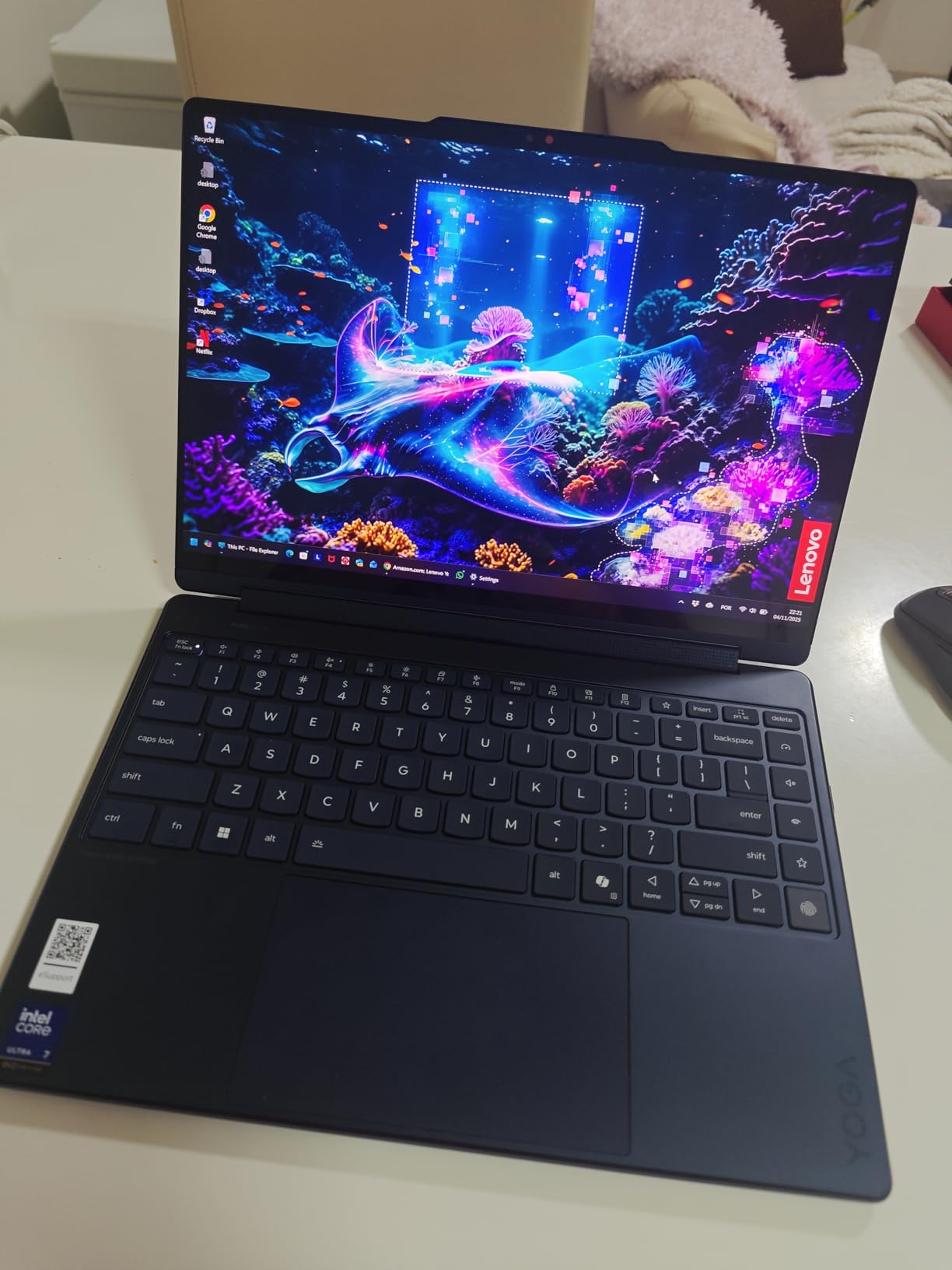 Lenovo Yoga 9i 2-in-1 Aura Edition 14
