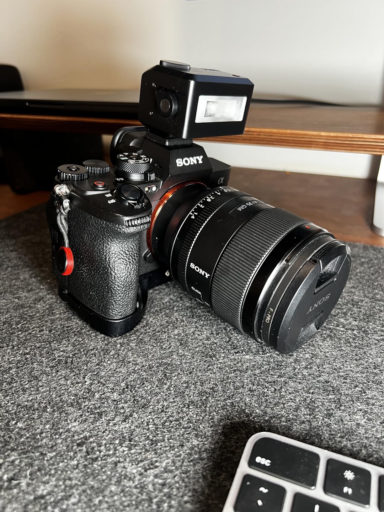 Godox iT30Pro S iT30ProS Mini Flash for Sony Camera, TTL Auto-Exposure, HSS 1/8000 Seconds, 2.4G Wireless Xsystem, 2.8