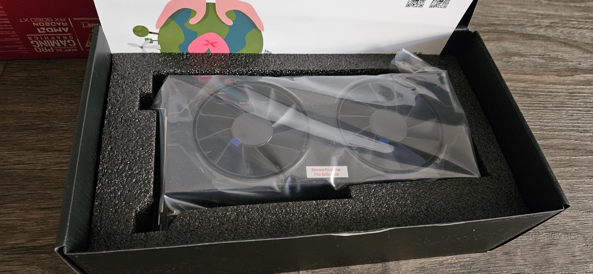 XFX Swift AMD Radeon RX 9060 XT OC Gaming Edition with 16GB GDDR6 HDMI 2xDP, AMD RDNA 4 RX-96TSW16BQ - Customer Photo 1