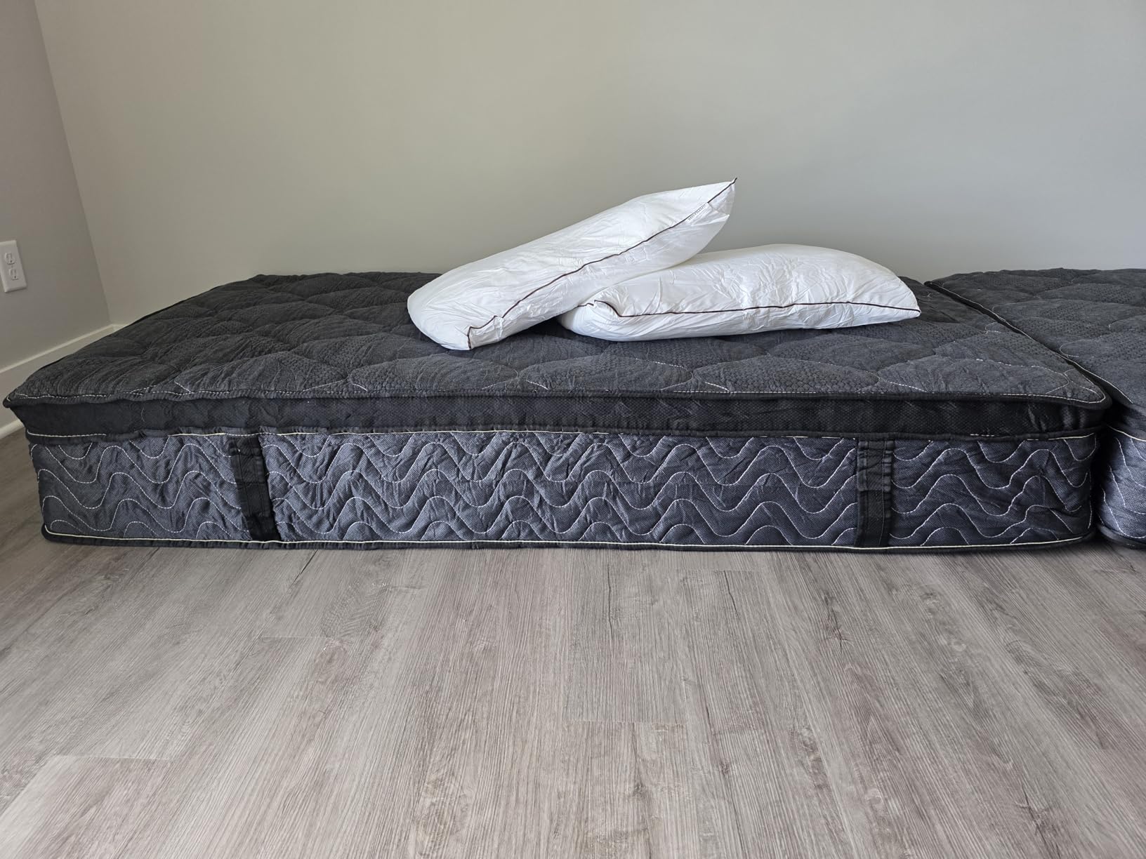 BEDingly California King Mattress, 12 Inch Luxury Hybrid Cal King Mattress in a Box, Medium Firm Mattresses with Cooling Gel Memory Foam & Pocket Springs, Double Additional Support, 365-Night Trial - Customer Photo 1