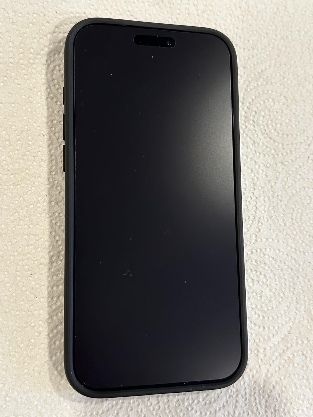 Spigen iPhone 17 Pro Case, Ultra Hybrid MagFit [TPU Covered Camera Control] [Anti-Yellowing] [Compatible with Magsafe] - Clear - Customer Photo 2