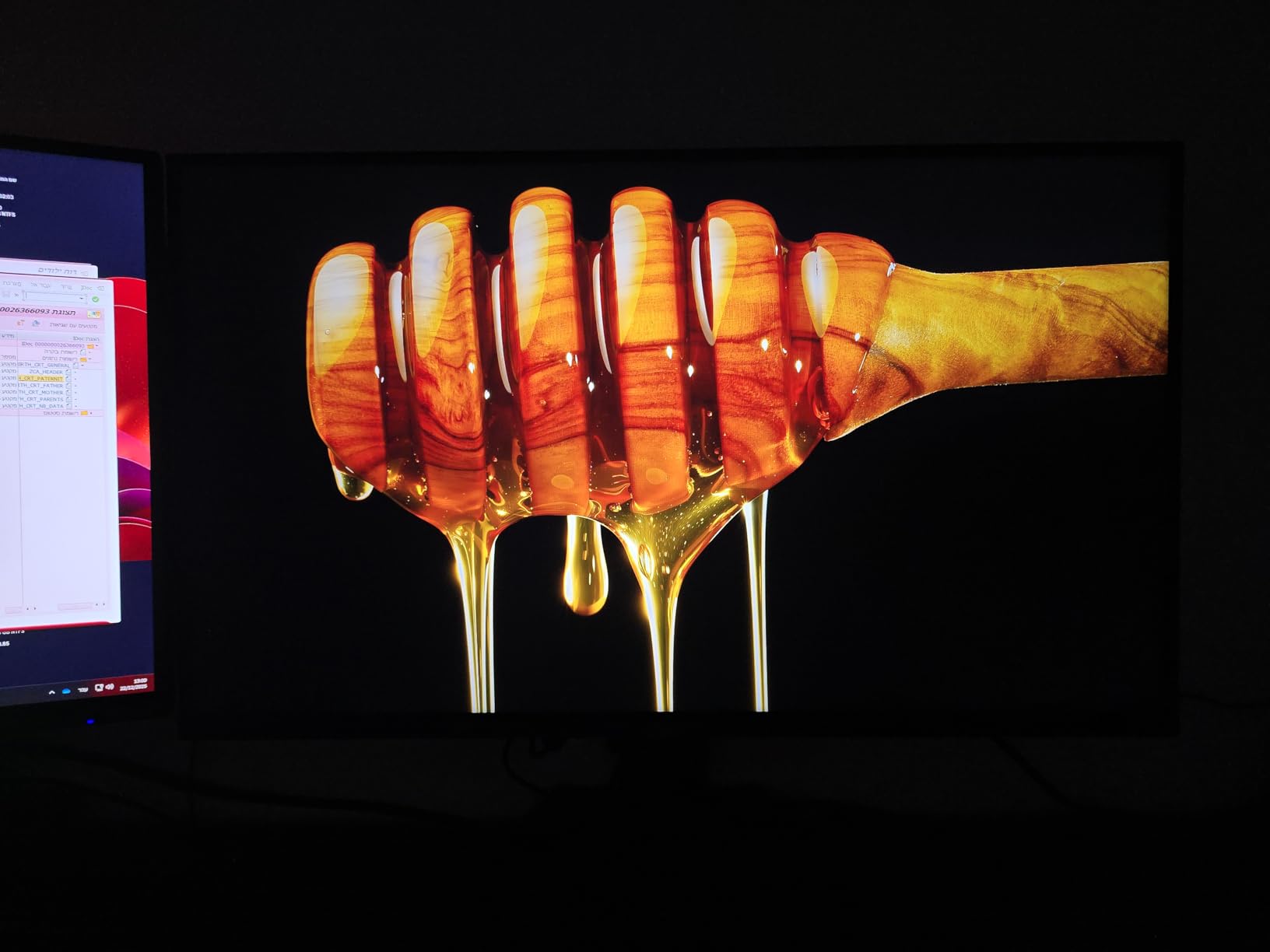 KOORUI 24 Inch Gaming Monitor 144Hz Full HD 1920 x 1080p IPS Ultra-Slim Display with HDMI VGA, Adaptive Sync, 99% SRGB, VESA 100x100mm, Eye Care, Tilt, Black, E2411K - Customer Photo 1