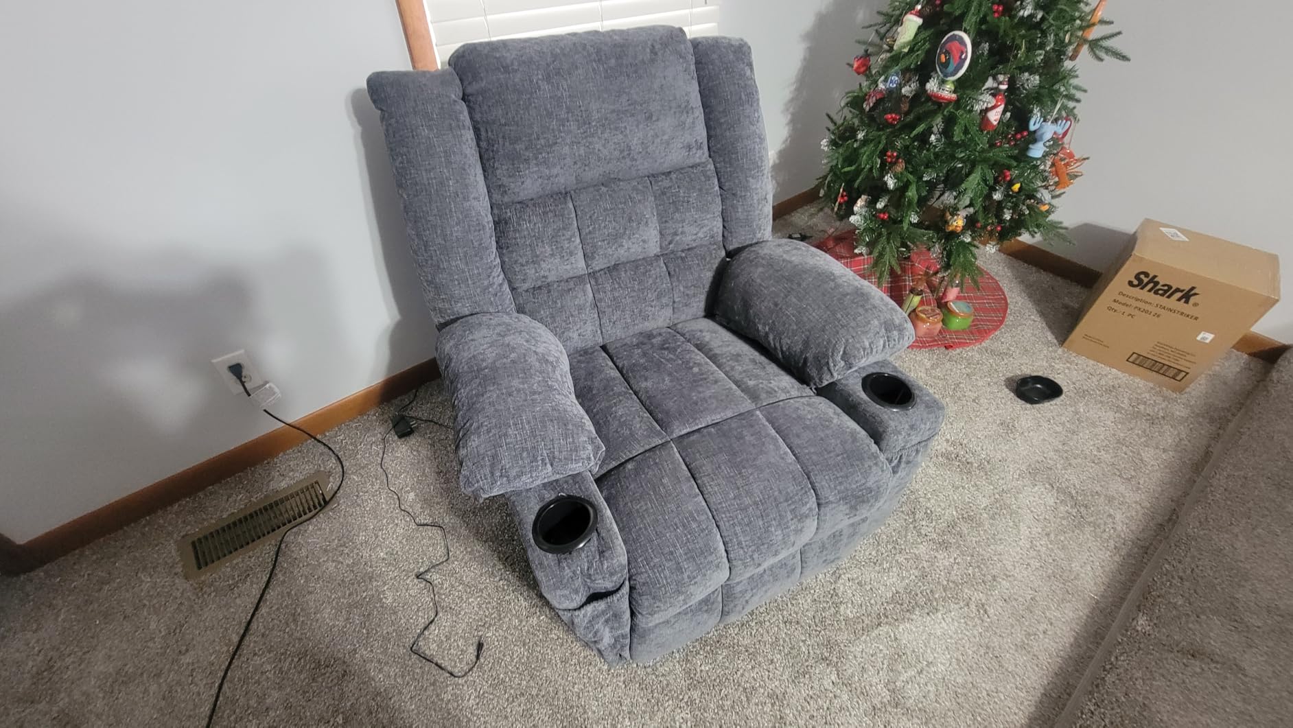 Korser 360° Swivel Rocker Recliner for Adults, Nursery Glider Recliner with Massage and Heating, Rocking Chair with Cup Holder, Manual Recliner Chair for Living Room, Bedroom (Fabric, Dark Gray) - Customer Photo 2