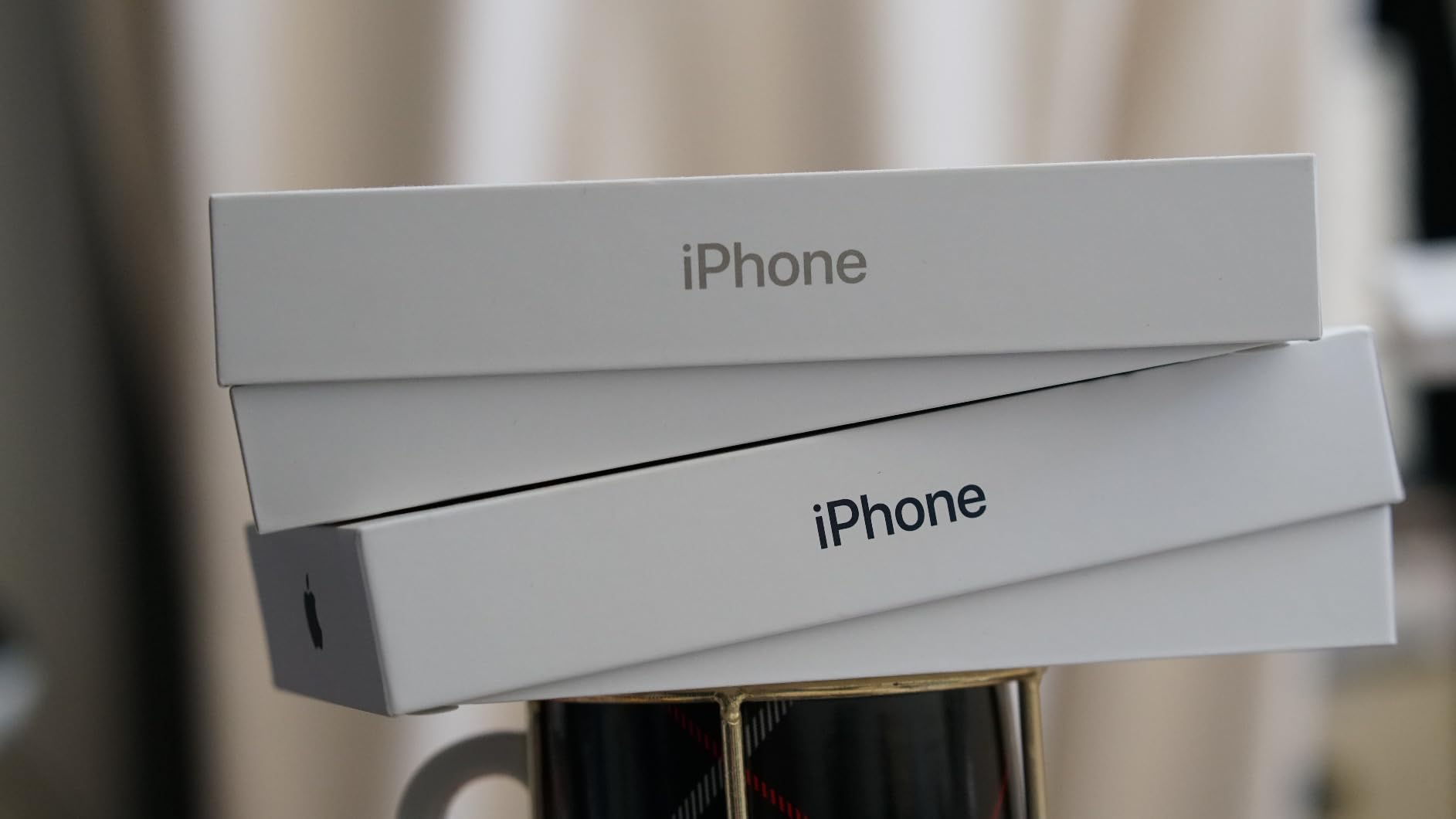 Meike 35mm F1.8 Pro Wide Angle Auto Focus STM Full Frame High Resolution 8K Portrait Prime Lens - Customer Photo 1