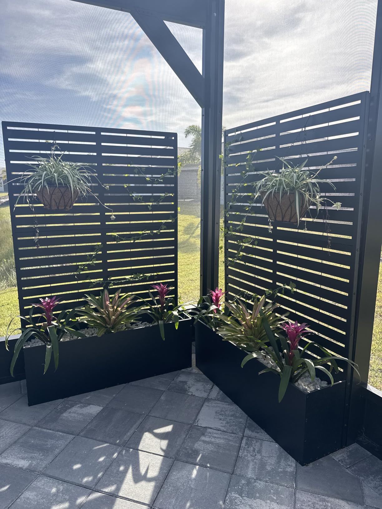 2PCS Metal Planter Box with Trellis,70.9