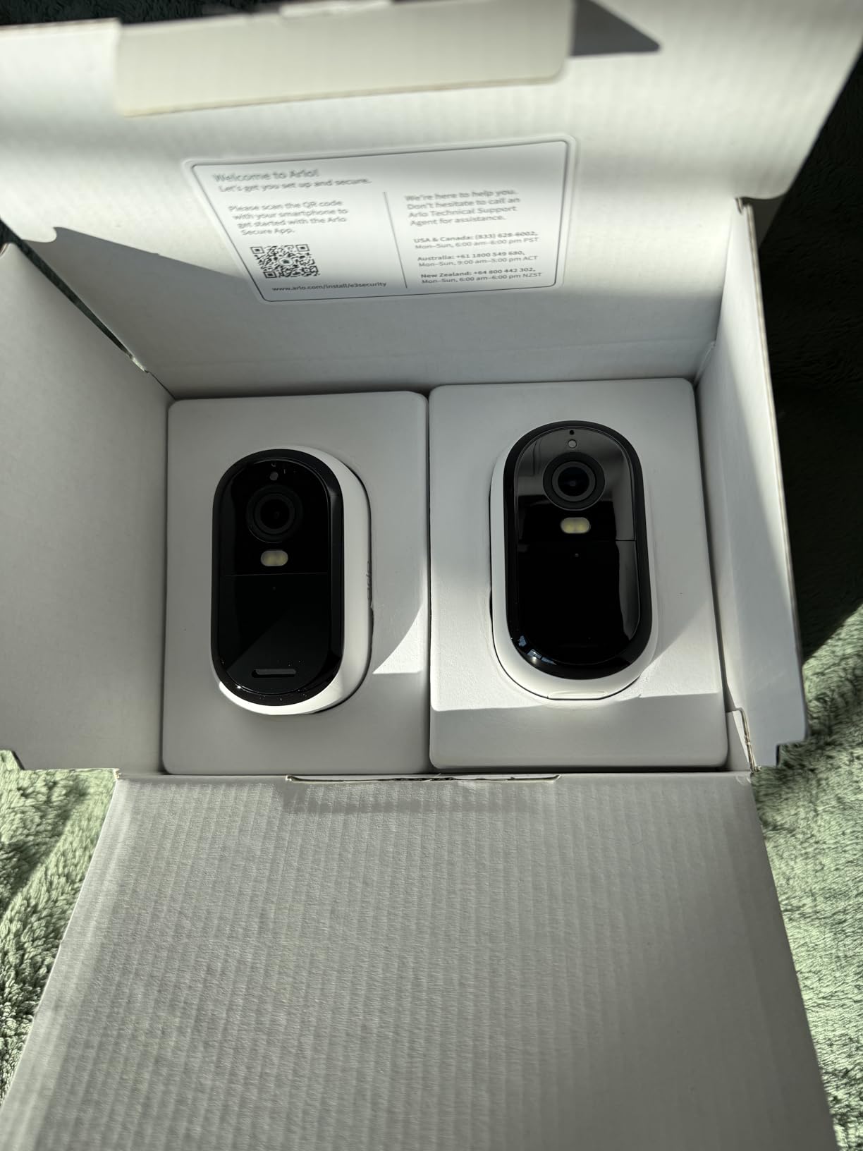 Arlo Essential Security Camera 2K (3rd Gen, 2025 Release) - Wireless Outdoor Camera, Battery Power, Person Recognition, Package Detection, Animated Preview, 1-Month Trial of Secure Plan, 3 Cam Kit - Customer Photo 1