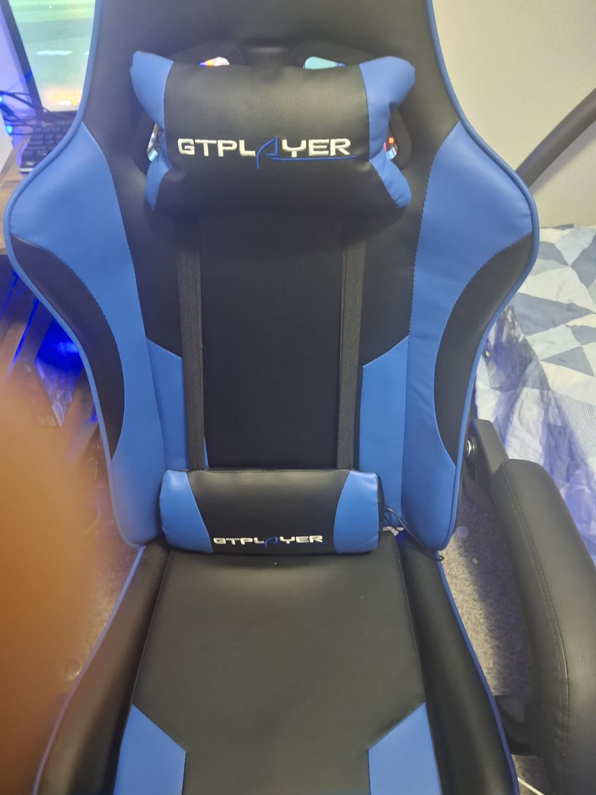 GTPLAYER Gaming Chair, Computer Chair with Footrest and Lumbar Support, Height Adjustable Game Chair with 360°-Swivel Seat and Headrest and for Office or Gaming (Snow White) - Customer Photo 1