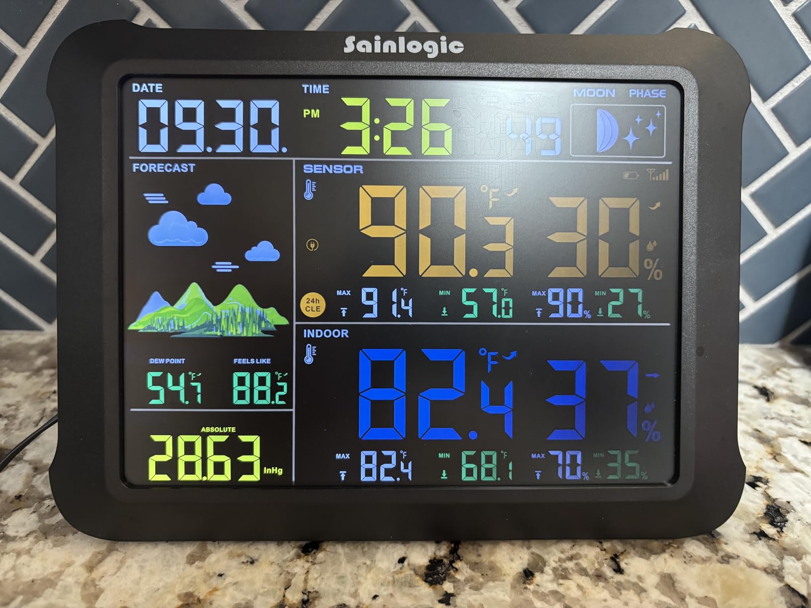 Sainlogic SA9 Plus Smart WiFi Weather Stations Wireless Indoor Outdoor Sensor 24/7 Weather Forecast by Weatherseed® AI,Wind Speed and Rain Gauge Outdoor,UV,Alerts & 2-Year Data Export - Customer Photo 1