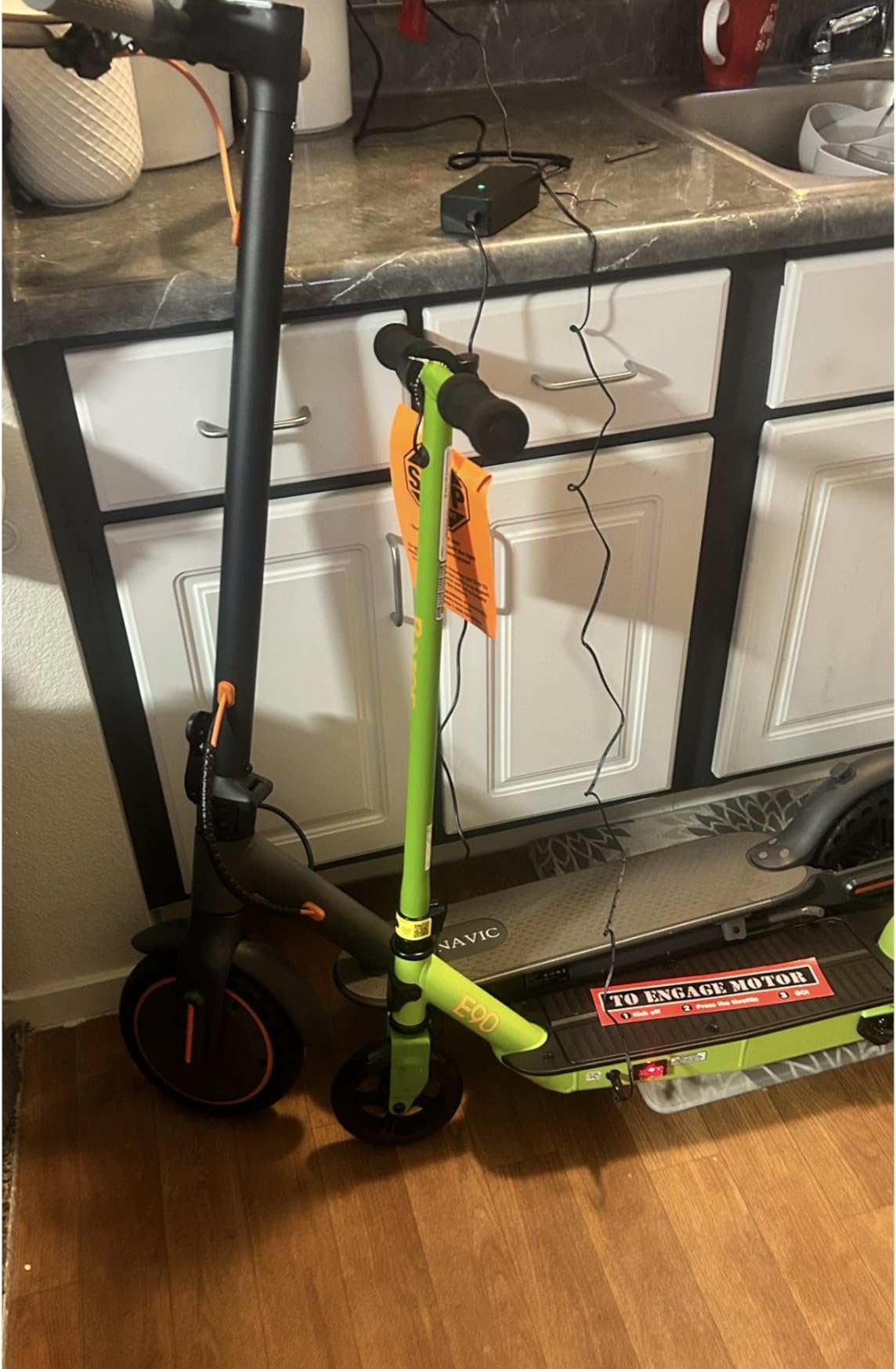NAVIC Electric Scooter with Dual Suspension/Braking, 350W/500W Motor, 19/22 Mph,Max 22/25/27/49Miles Range, Foldable E Scooter for Adults with App - Customer Photo 1