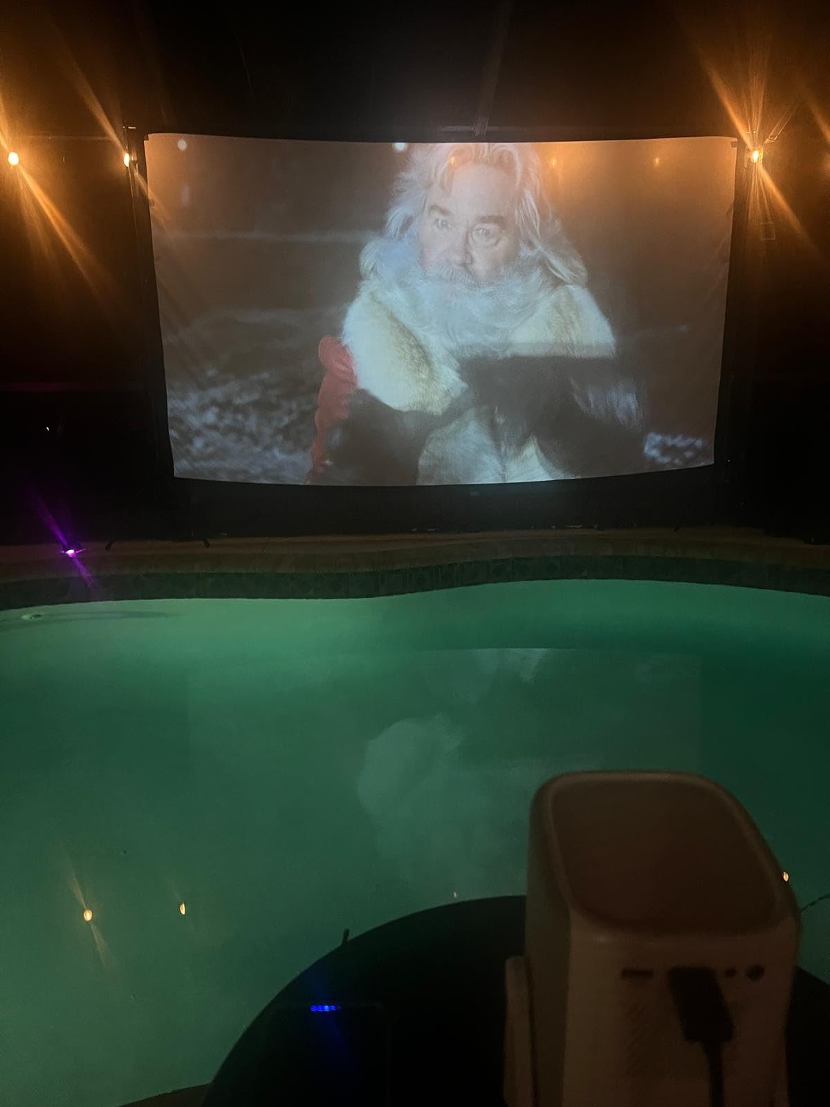 [Short Throw/1200ANSI/Built in Apps] 4K Outdoor Projector with WiFi and Bluetooth, Auto Focus Projector with Dual-Mode Stand, Smart Portable Proyector with Netflix/YouTube/PrimeVideo & Dolby - Customer Photo 2