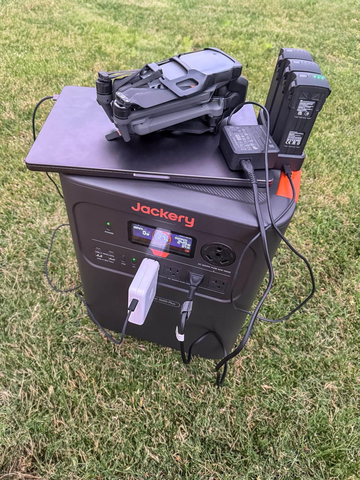 Jackery HomePower 3600 Plus Portable Power Station, 3600W AC Output, 3584Wh LFP Solar Generator, Expandable up to 21kWh, Essential Home Backup - Customer Photo 1