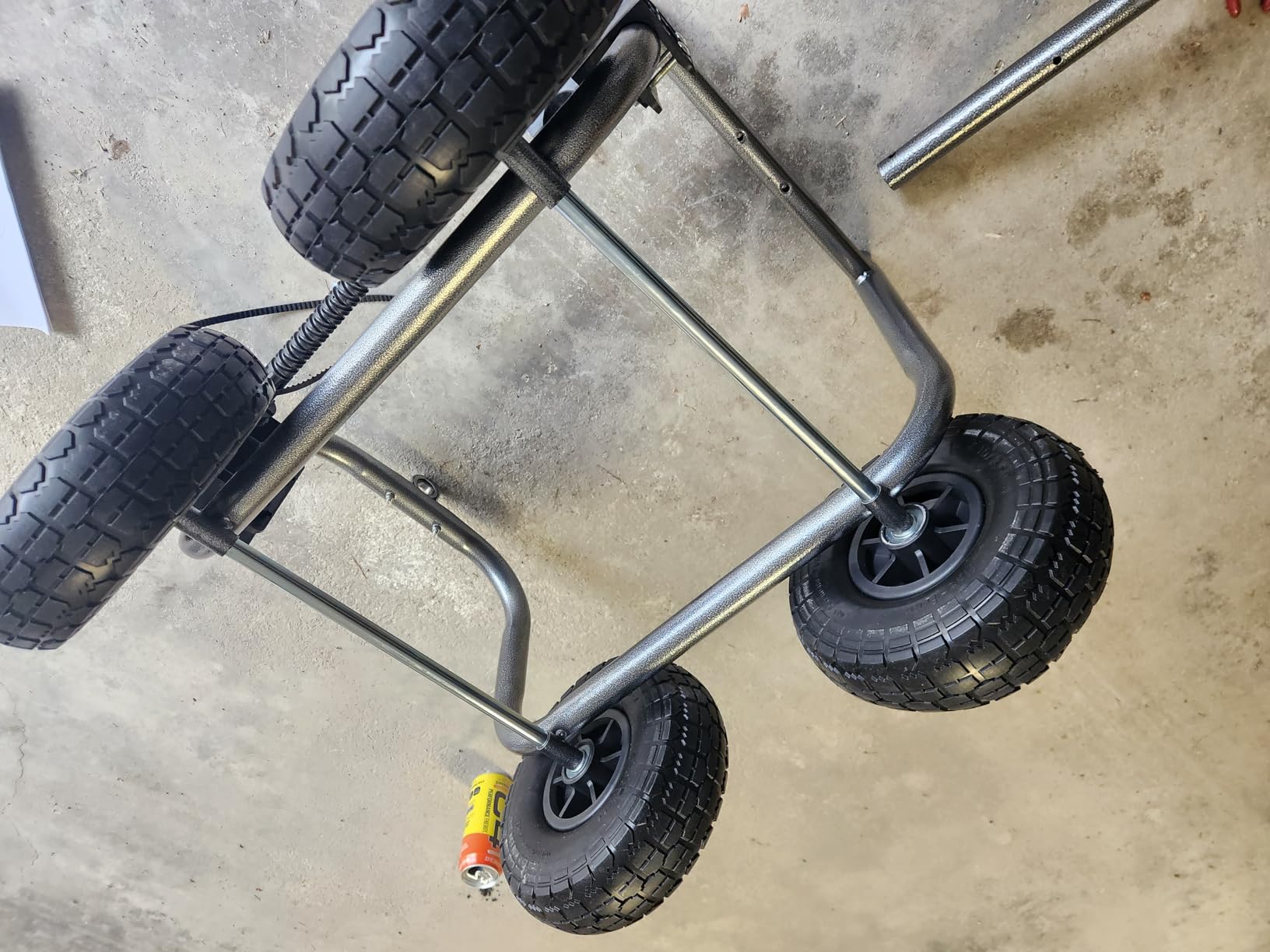 Giraffe Tools Heavy Duty Garden Hose Reel Cart with Wheels - Industrial Outdoor Hose Storage Reel, Pre-Installed Guide for 250-Feet of 5/8