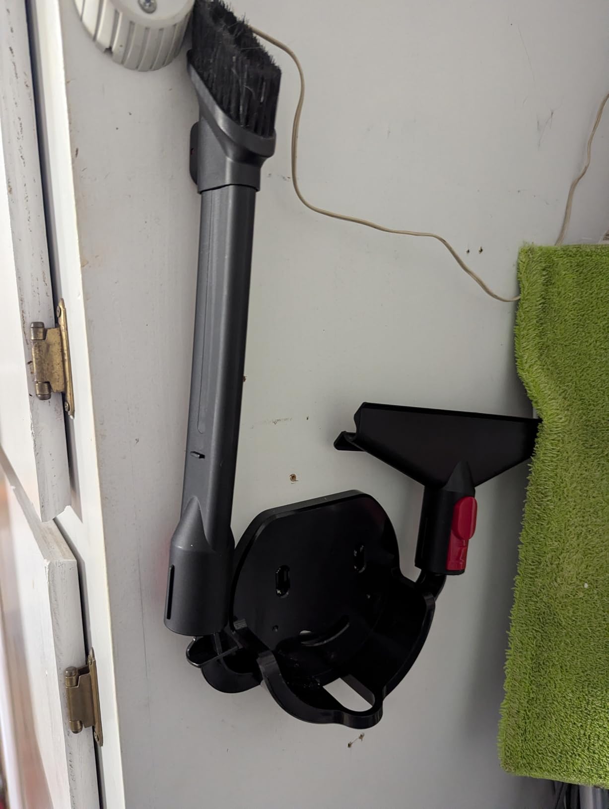 Zyxrona Cordless Vacuum Cleaner, 450W/40Kpa Stick Vacuum with Powerful Suction, 50Min Vacuum Cleaner for Home, Anti-tangle and 1L Dust Cup, 8 in 1 Lightweight Vacuum for Hardwood Floor Carpet Pet Hair - Customer Photo 1