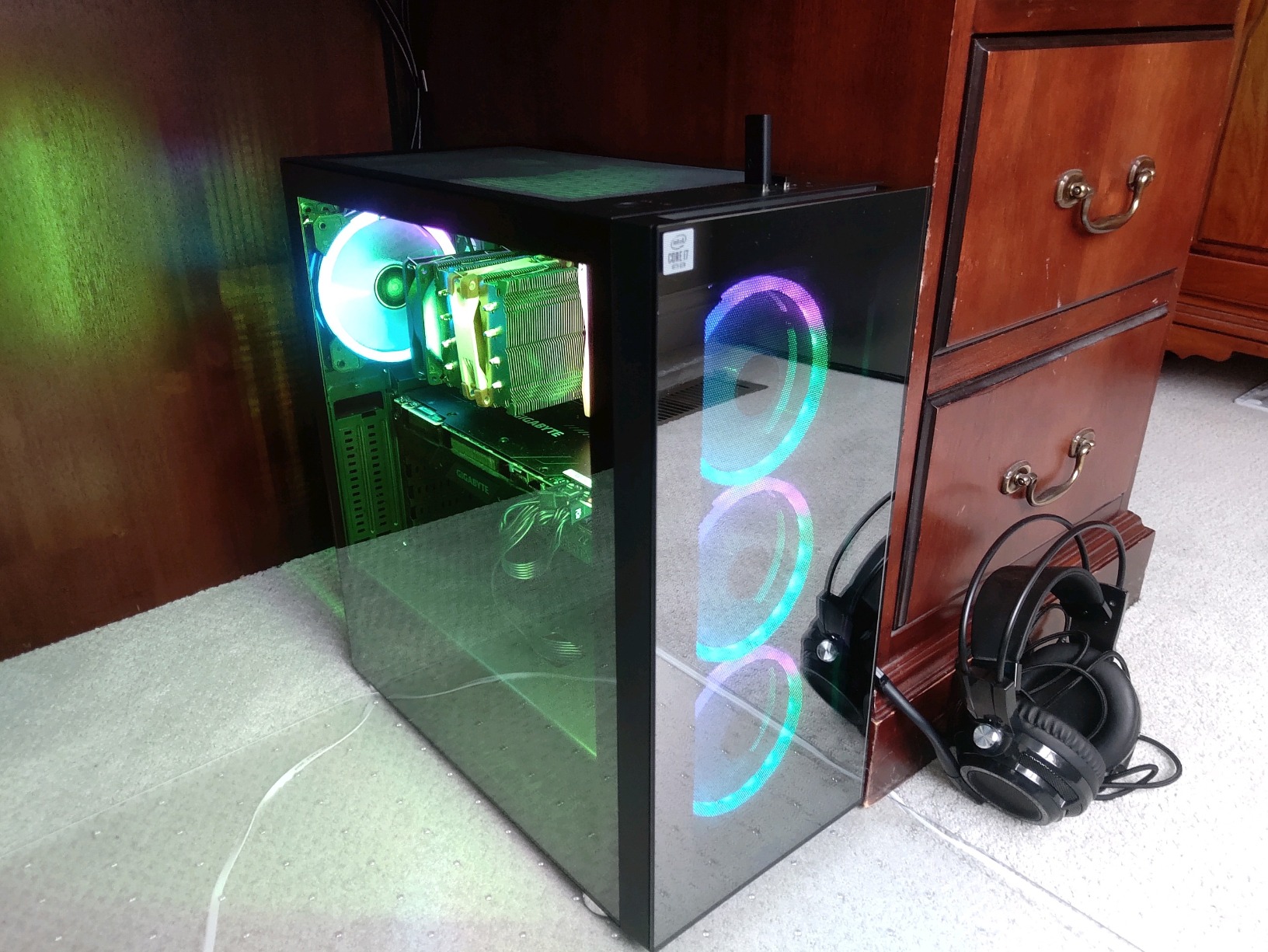 iBUYPOWER Y40 PRO Gaming PC Desktop AMD Ryzen 7 7800X3D CPU, NVIDIA GeForce RTX 5060Ti 8GB GPU, 32GB DDR5 RGB 5200MHz RAM, 1TB NVMe SSD, Windows 11 Home, Computer w/Keyboard Mouse - Y40BA7N56T01 - Customer Photo 2