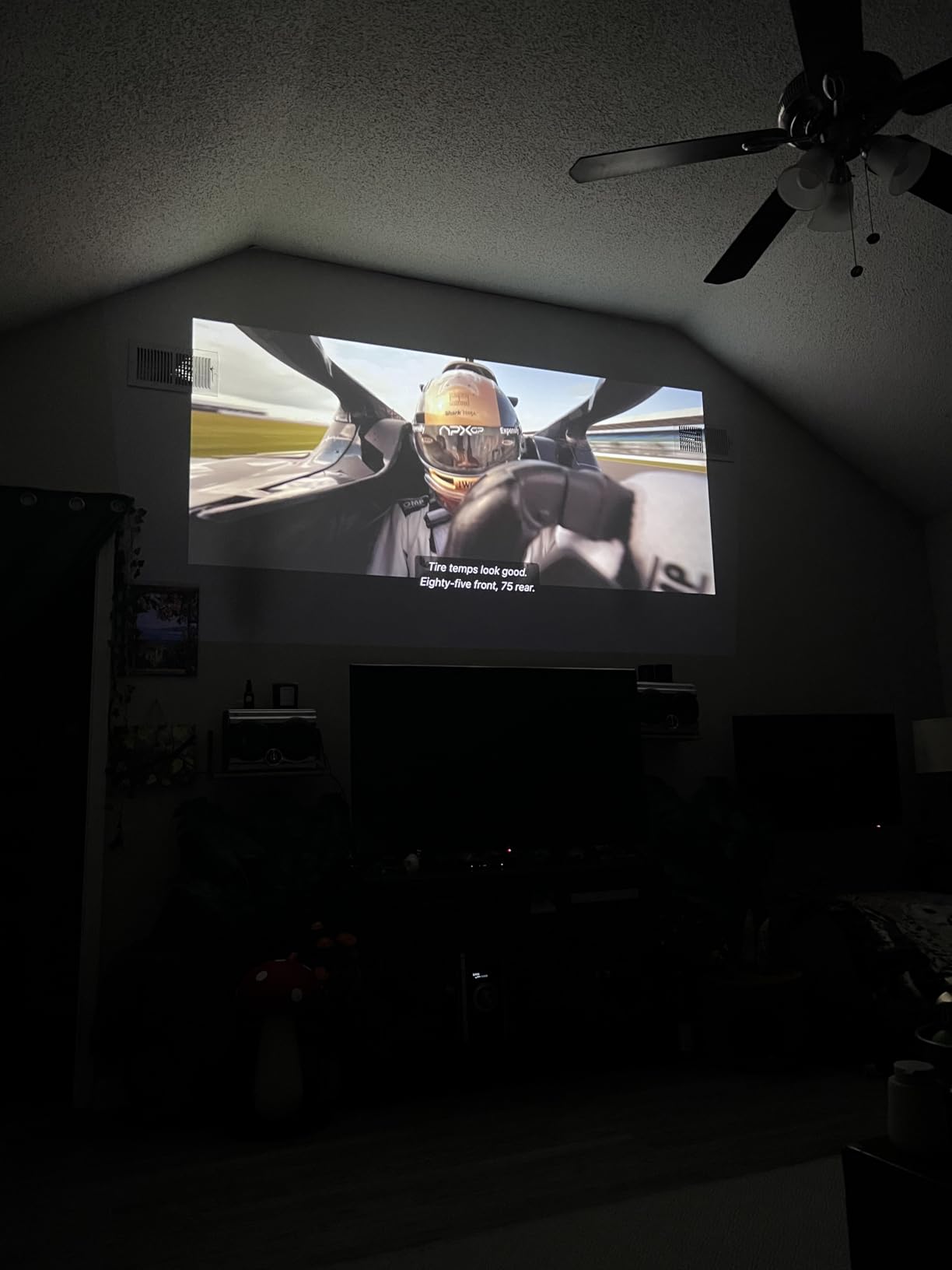 Epson Lifestudio Flex Plus 4K PRO-UHD Portable Lifestyle Projector 1,000 Lumens of Color and White Brightness, Sound by Bose, Google TV, 3-Chip 3LCD Triple Core Engine, Projection Studio App - Customer Photo 1