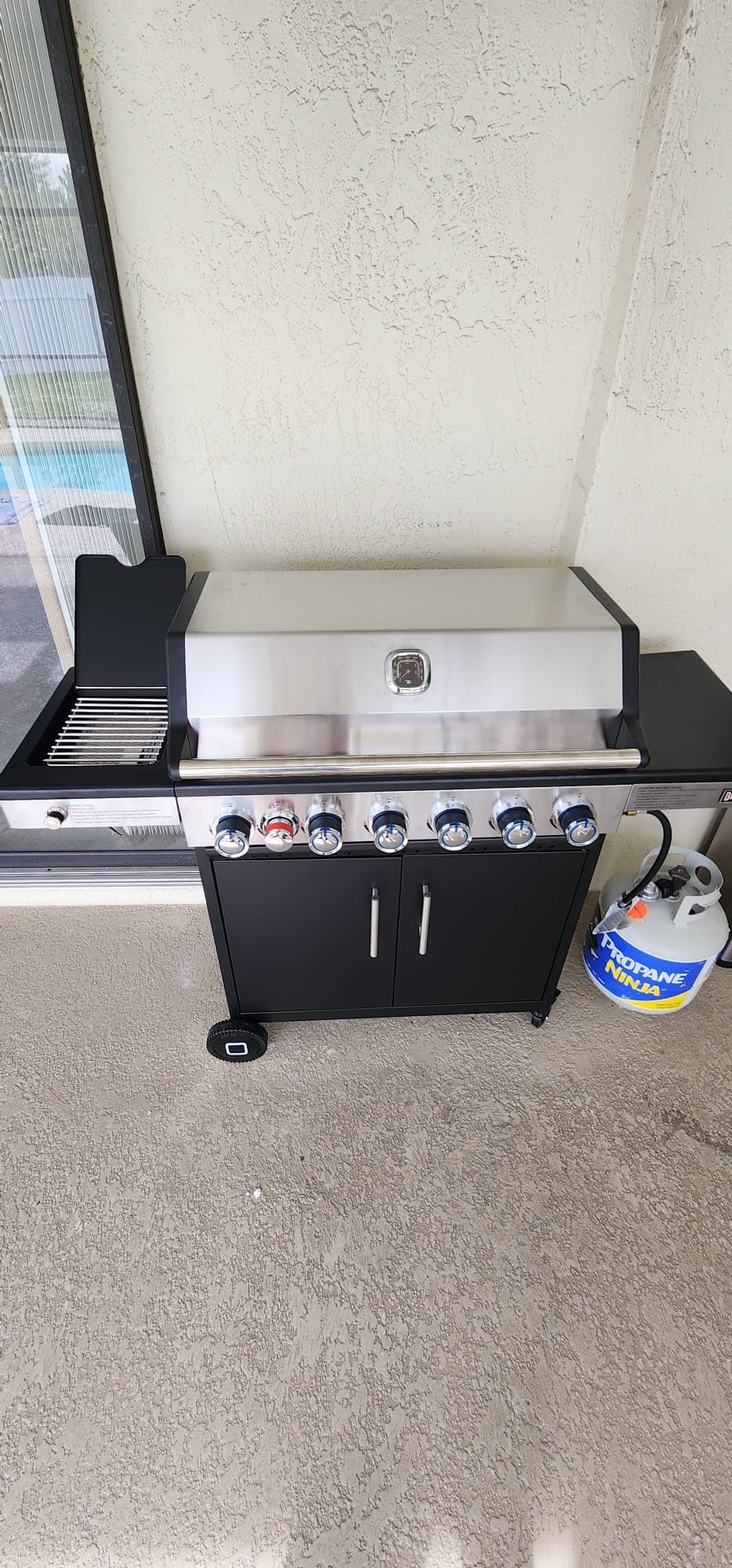 Brand-Man Portable Propane Gas Grill, 4 Burner Compact Cabinet Style Gas BBQ Grill with Infrared Side Burner & Side Table for Outdoor Barbecue Grilling & Backyard Cooking - Customer Photo 2