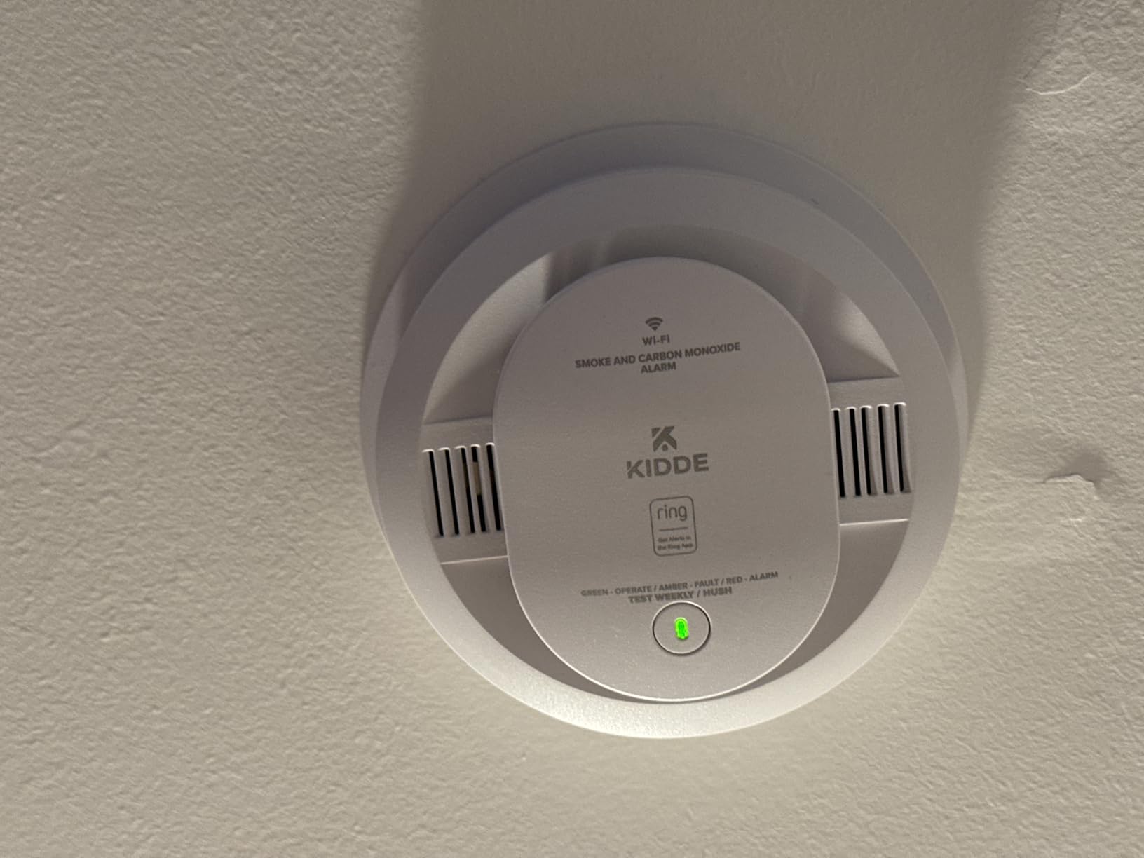 Kidde Smart Smoke and Carbon Monoxide Detector, Ring App Enabled for Real-Time Notifications, Wire-Free Interconnectivity, AA Battery Powered - Customer Photo 2