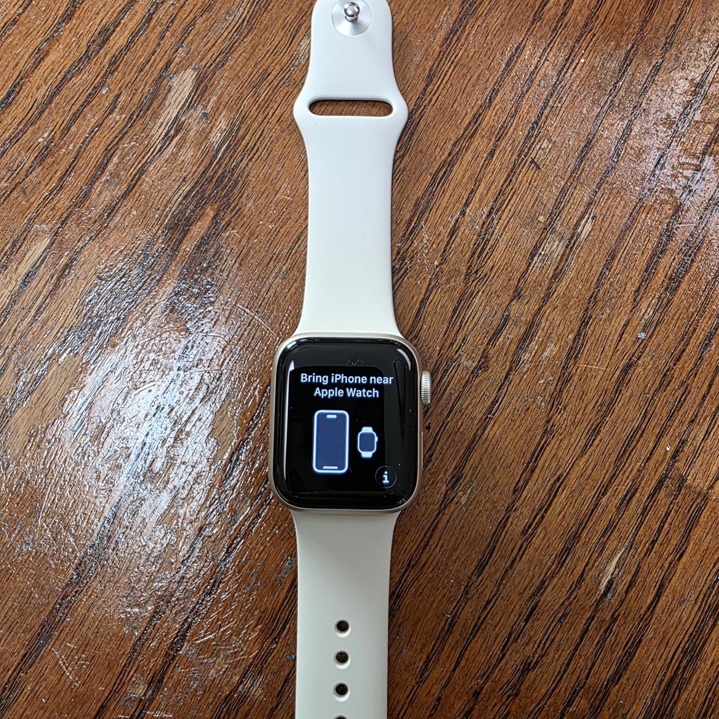 Apple Watch SE 3 [GPS 44mm] Smartwatch with Midnight Aluminum Case with Midnight Sport Band - M/L - Customer Photo 5