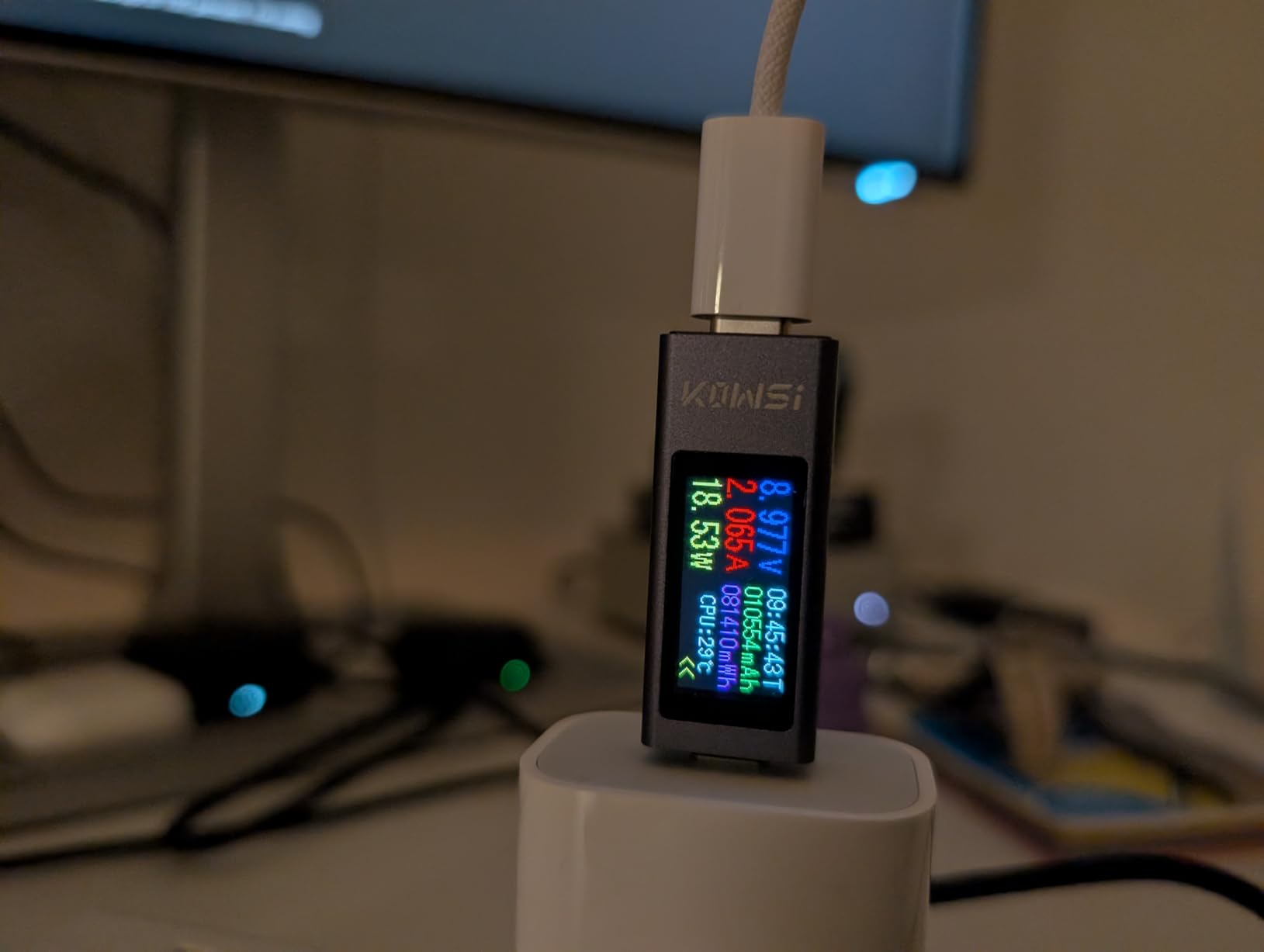 Apple MagSafe Charger (1 m): Wireless Charger with Fast-Charging Capability - Customer Photo 2