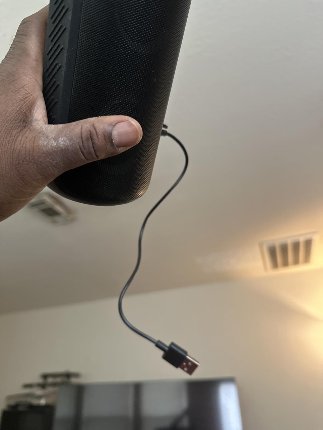 Bluetooth Speaker with 360°HD Stereo Sound, 2026 NEW Portable Wireless Speaker IPX7 Waterproof, HD Call, TWS Pairing, RGB Lights - Customer Photo 2