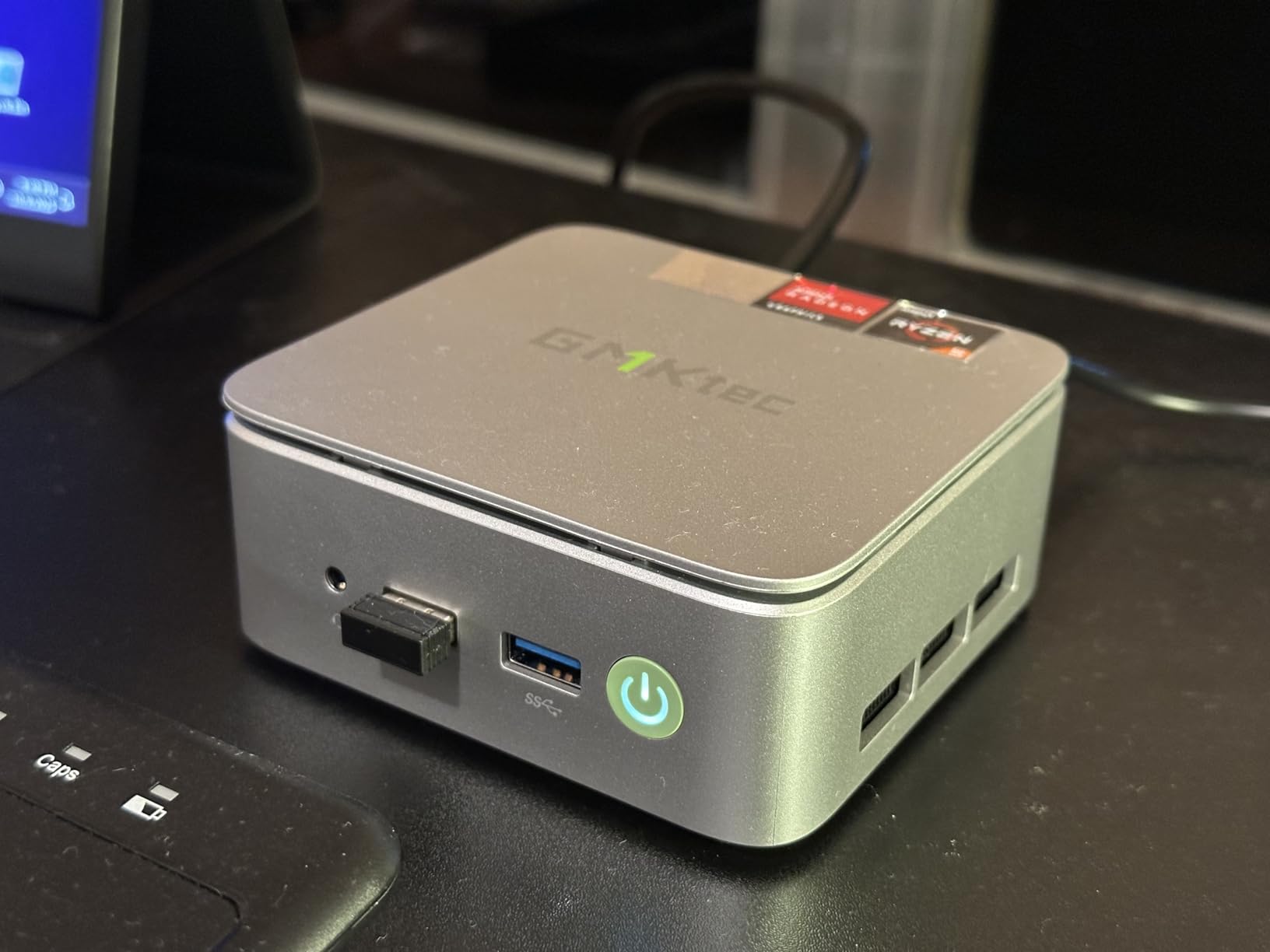 GMKtec G10 Mini PC Ryzen 5 3500U (Beats N150/N97), 16GB RAM 512GB SSD, 2.5GbE LAN for Desktop Office Home Business HTPC Proxmox, Triple 4K Display, WiFi, BT, USB-C, DP, HDMI 2.1 (Black) - Customer Photo 2