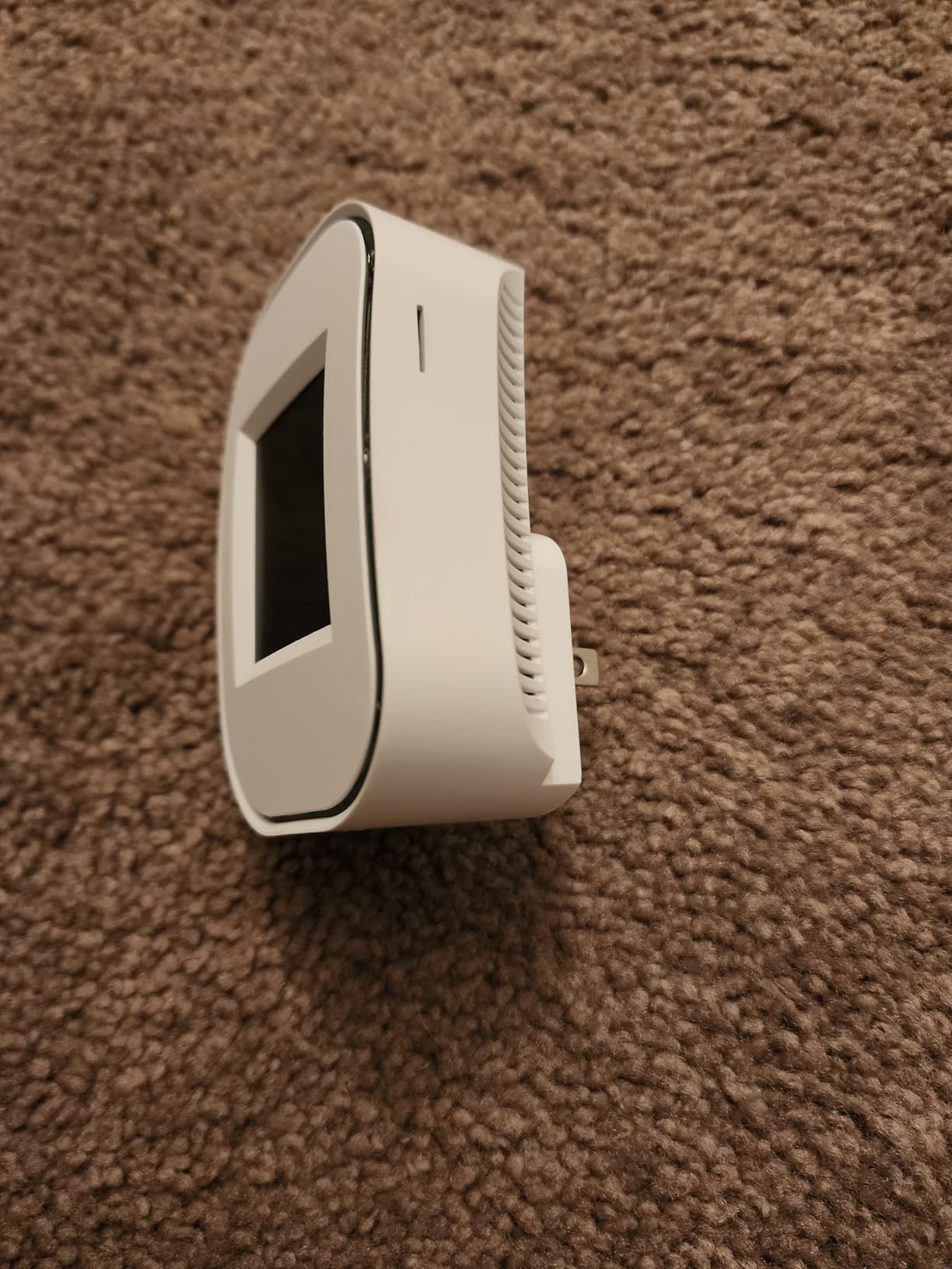 WiFi Carbon Monoxide & Natural Gas Detector Plug-in, 2-in-1 Gas and Carbon Monoxide Detector, Smart CO Detector Plug in & Combustible Gas Leak Detector for Home, RV, Kitchen – Supports 2.4 GHz WiFi - Customer Photo 1