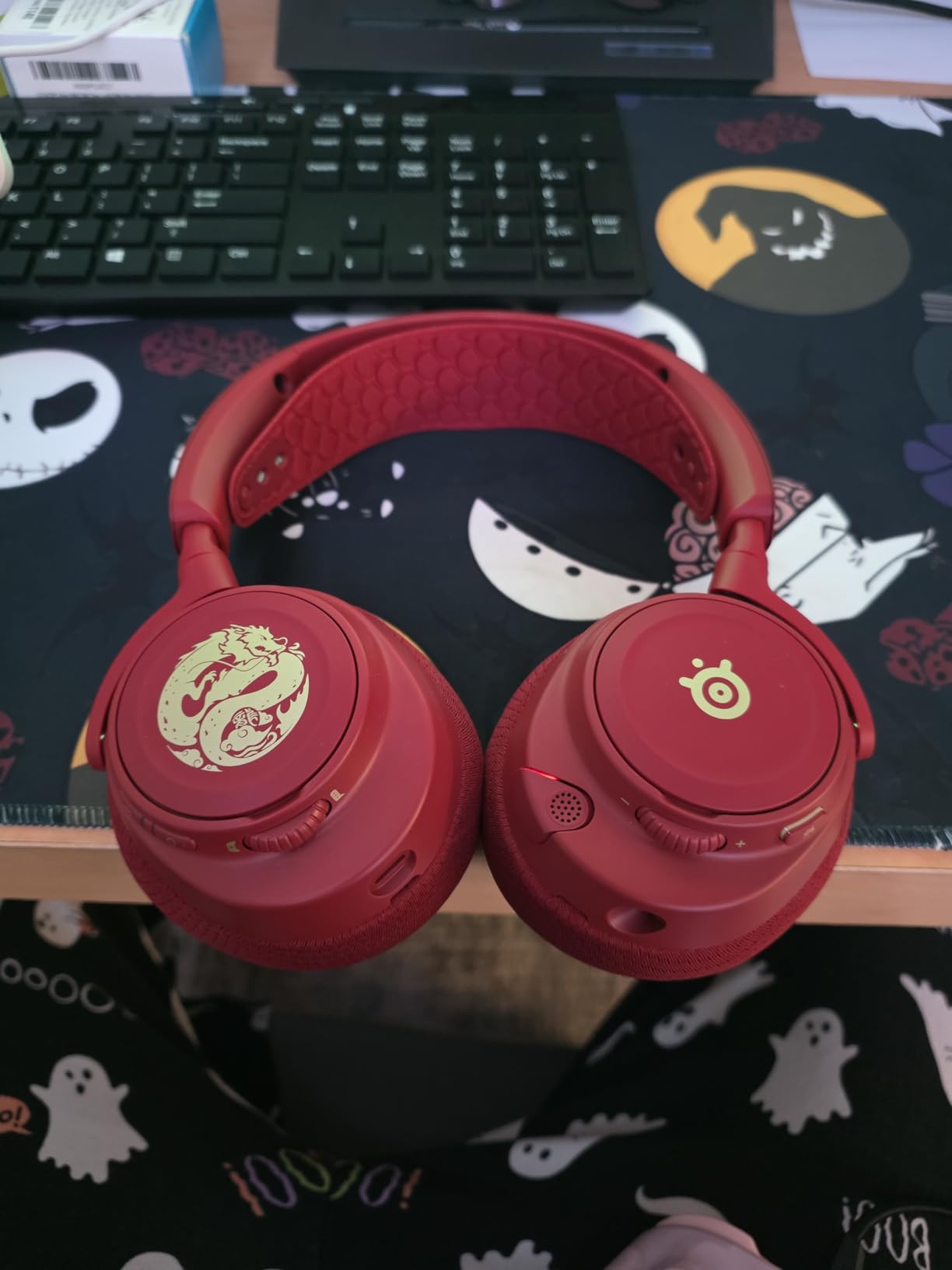 SteelSeries Arctis Nova 7 Wireless Gen 2 Gaming Headset - Real-Time App Control, 50+ HR Play, Neodymium Drivers, Mix 2.4GHz/Bluetooth, PC, PS5, PS4, Switch 1/2, Mobile - Black - Customer Photo 2